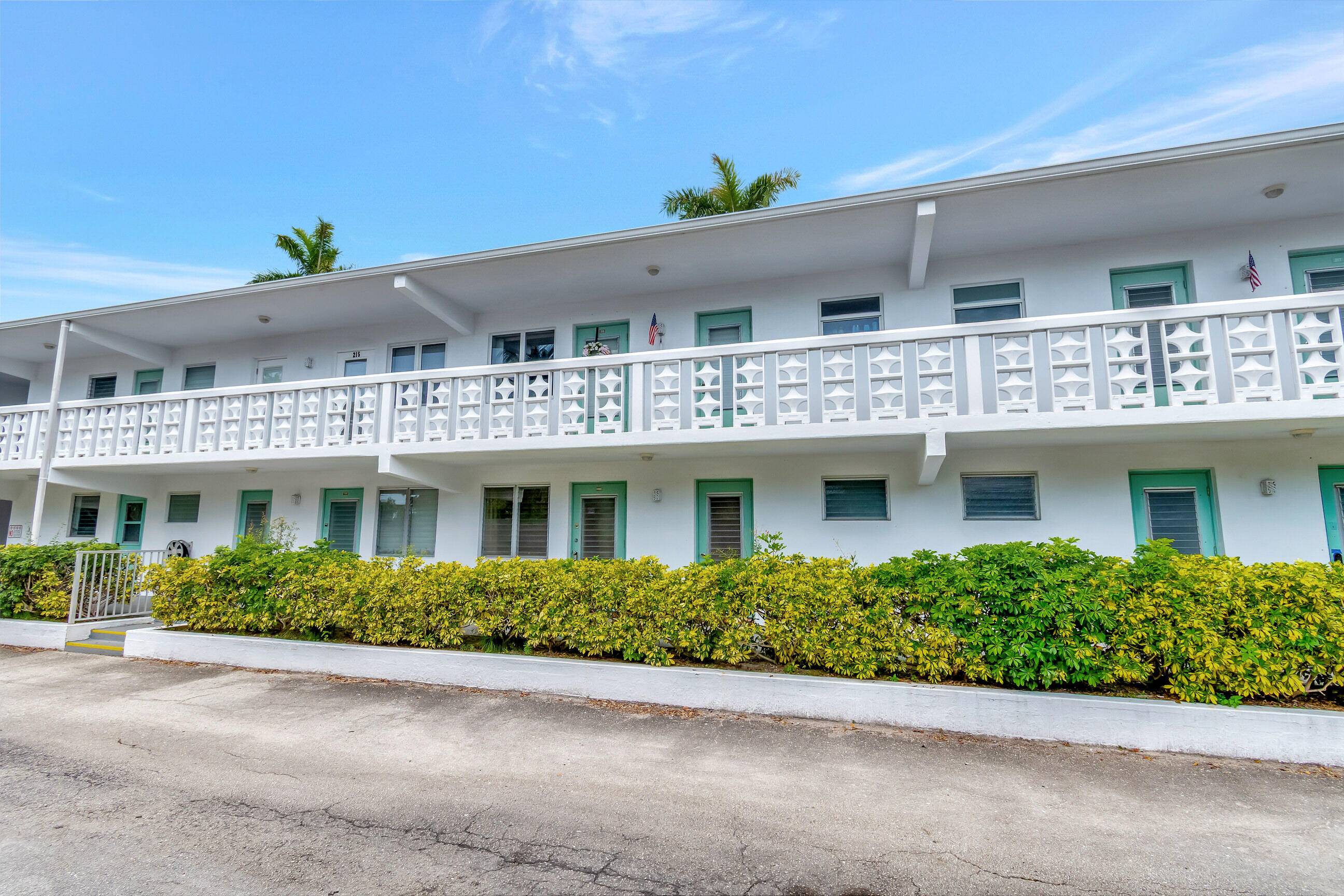Lighthouse Point, FL 33064,2161 NE 42nd CT 116