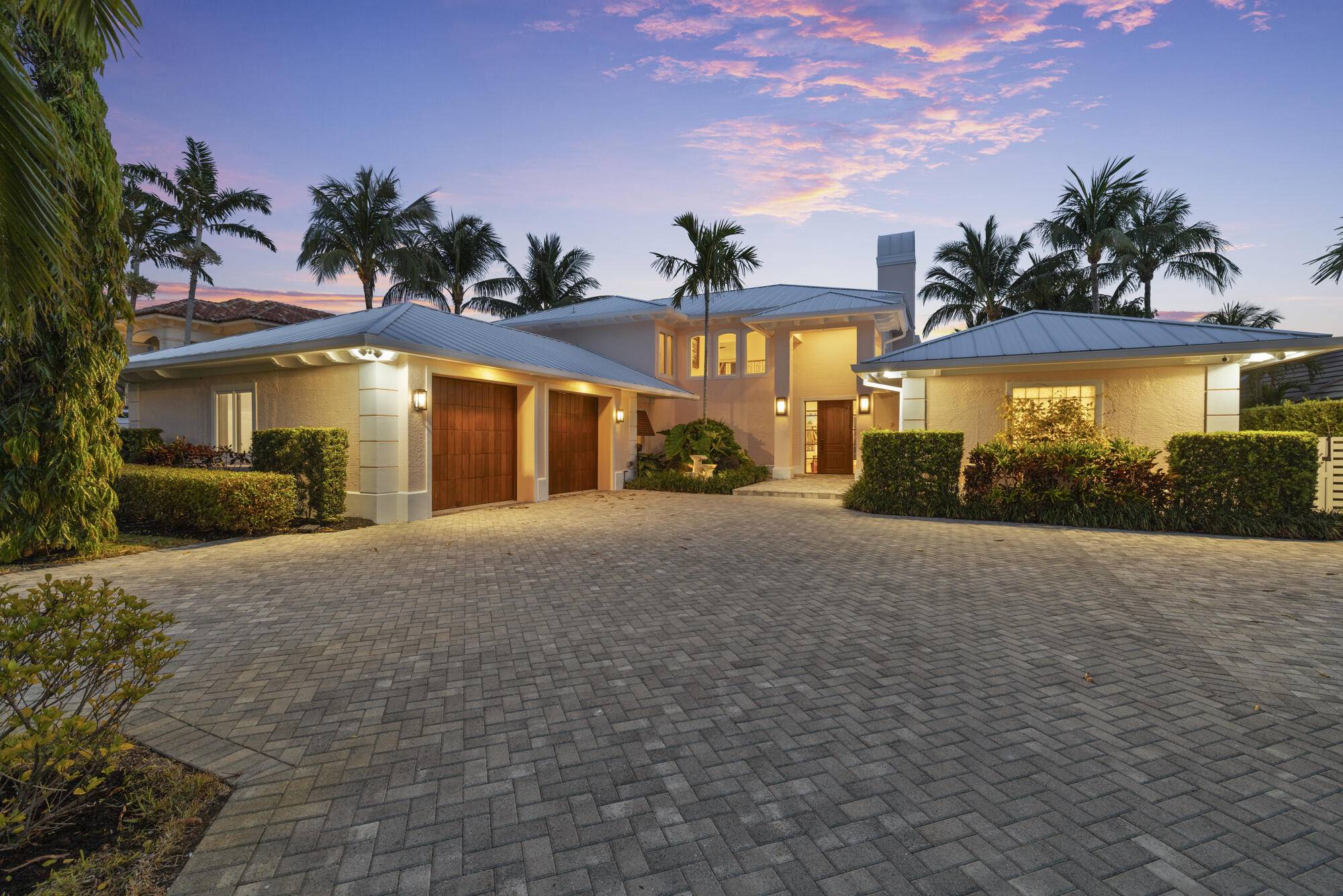 Tequesta, FL 33469,103 River DR