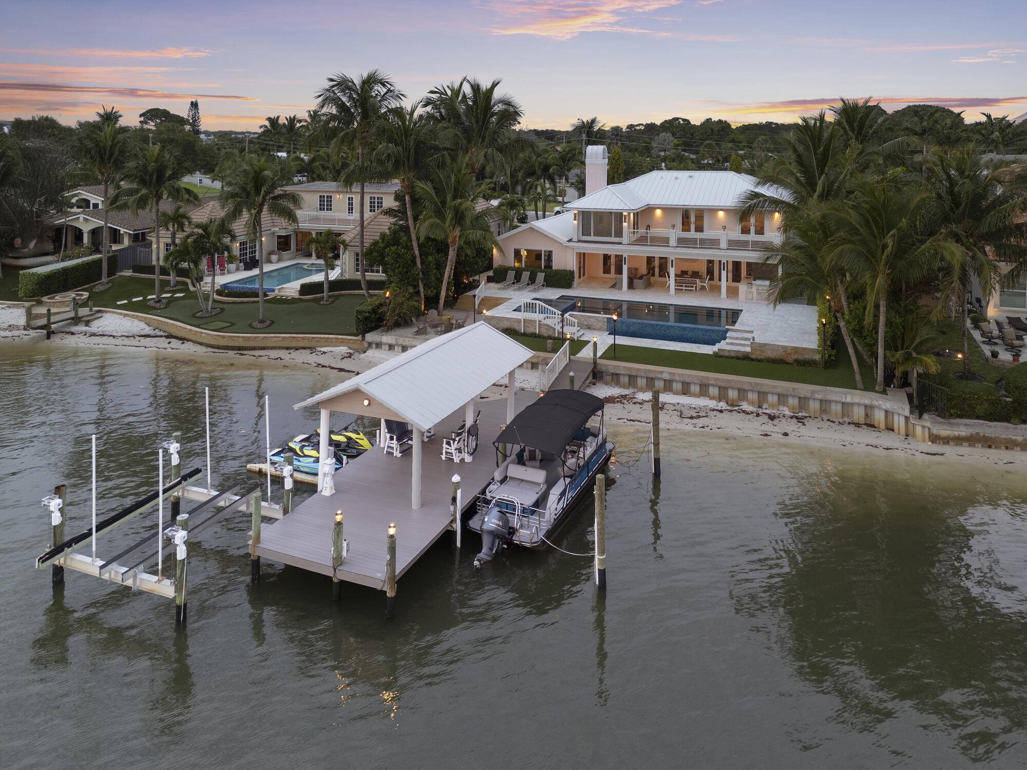 Tequesta, FL 33469,103 River DR