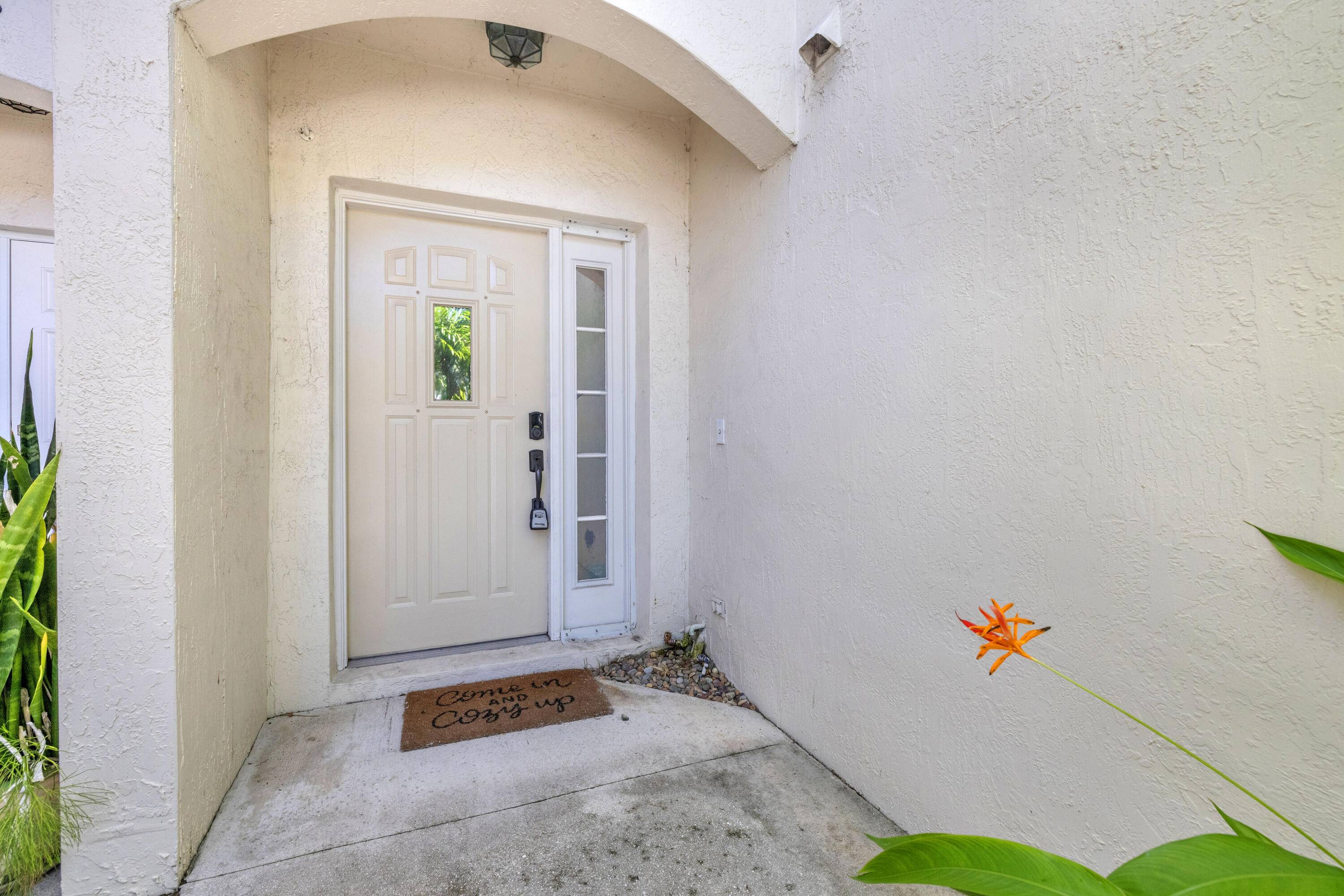 Palm Beach Gardens, FL 33410,10125 N Military TRL