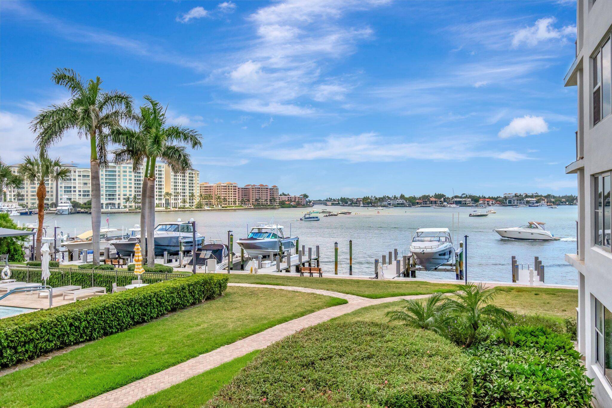 Boca Raton, FL 33432,875 E Camino Real 2g