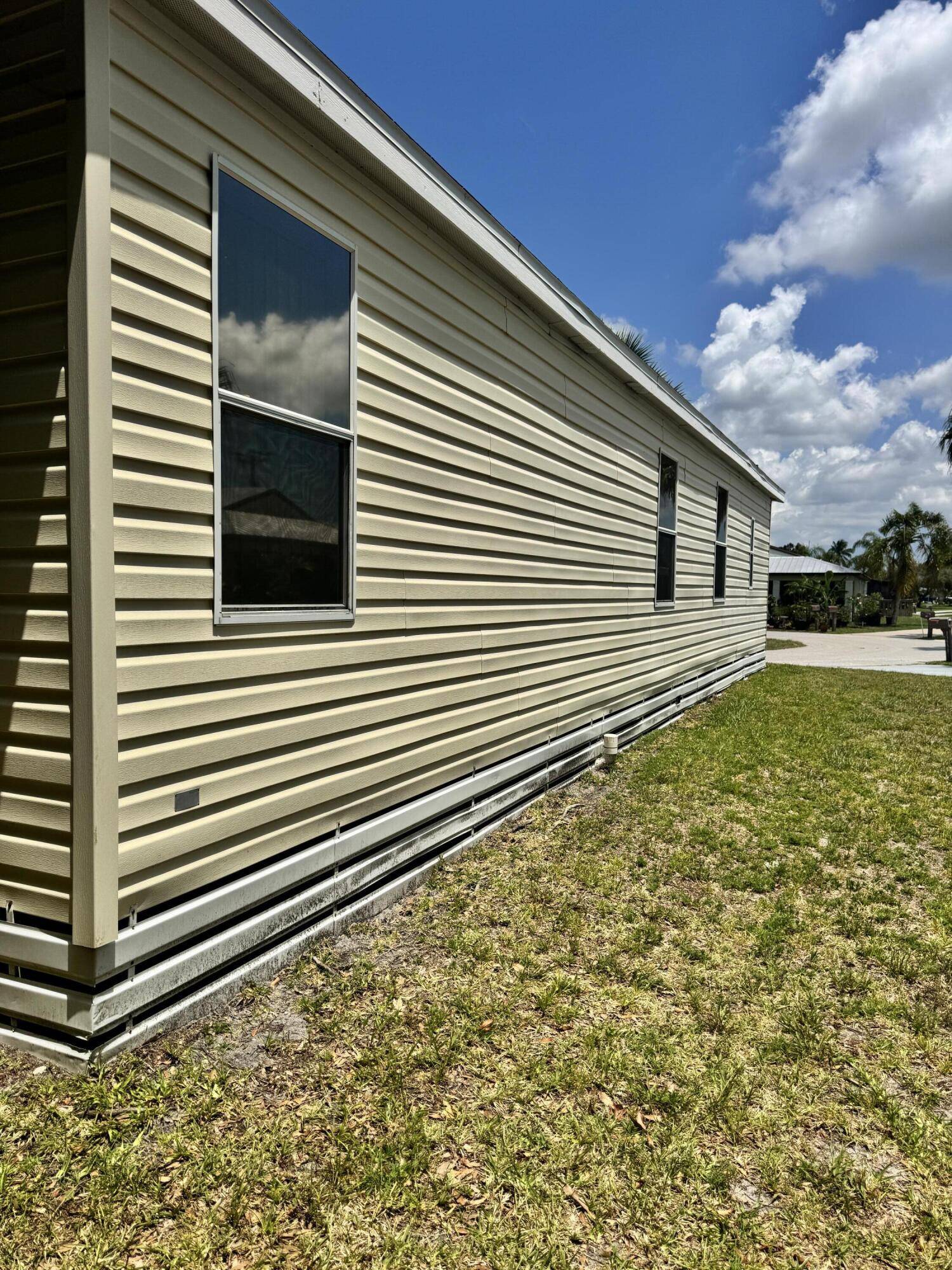 Fort Pierce, FL 34951,13965 Cancun AVE