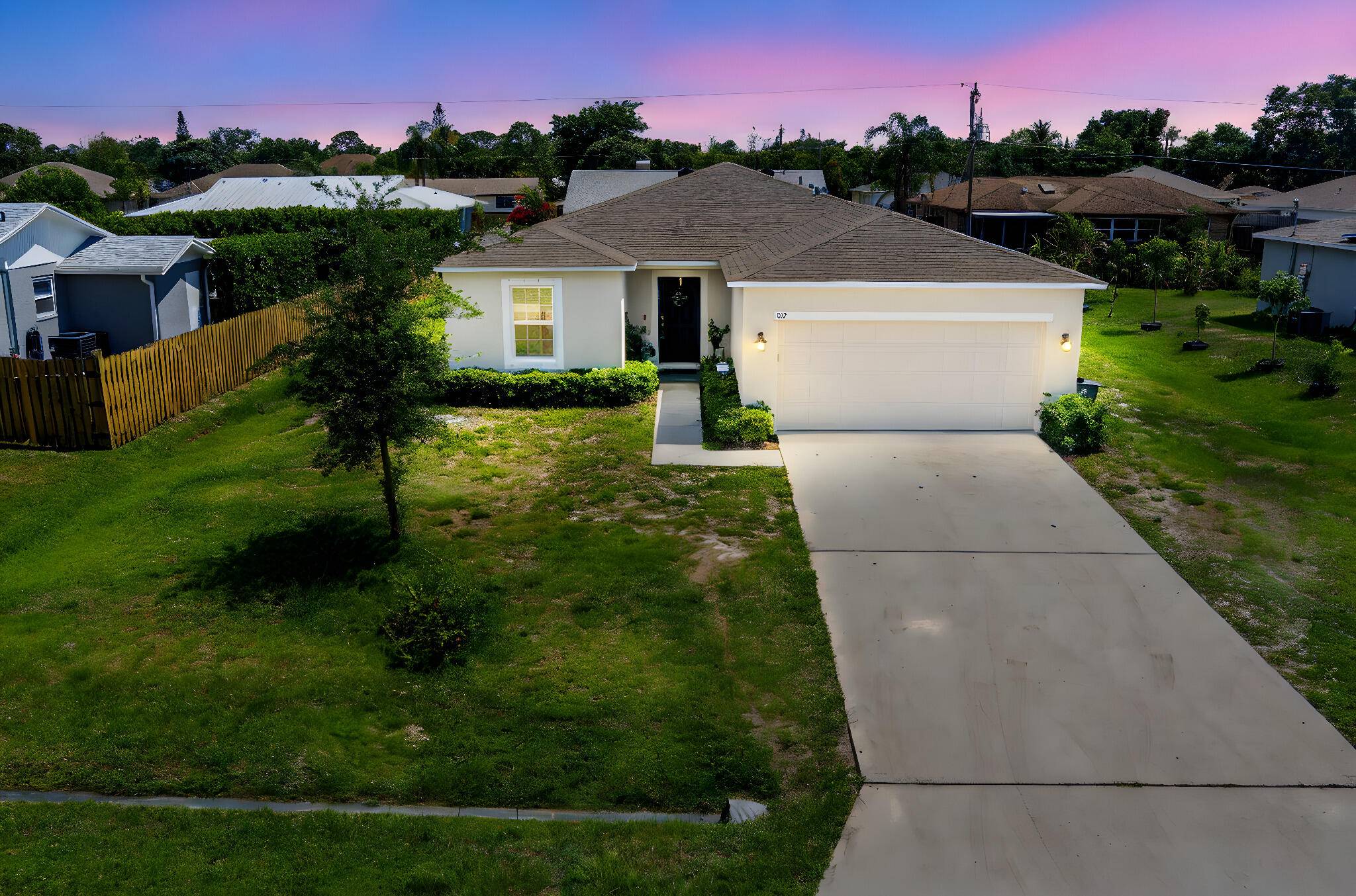 Port Saint Lucie, FL 34983,362 SW Buswell AVE