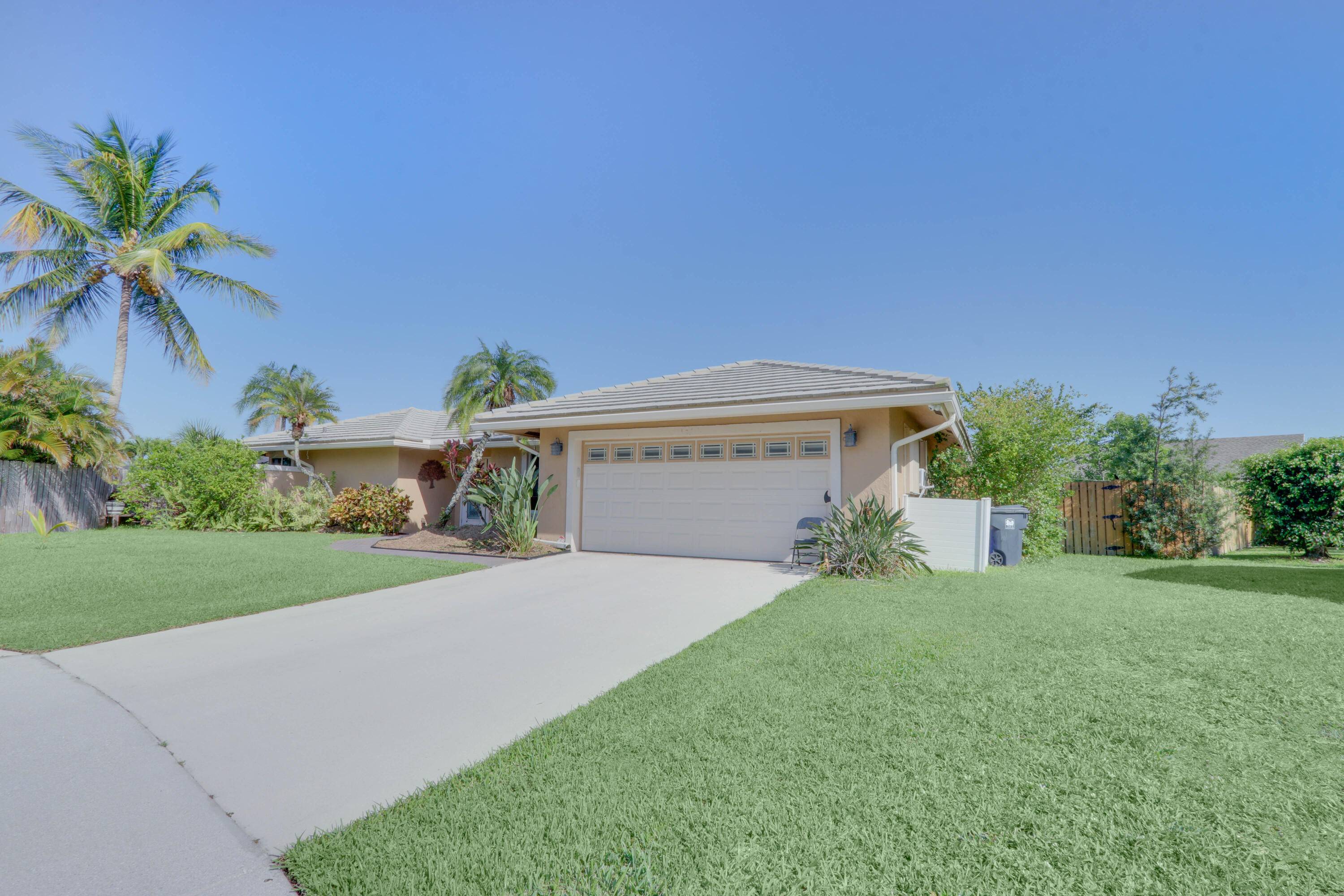 Wellington, FL 33414,1855 Lotus Lane LN