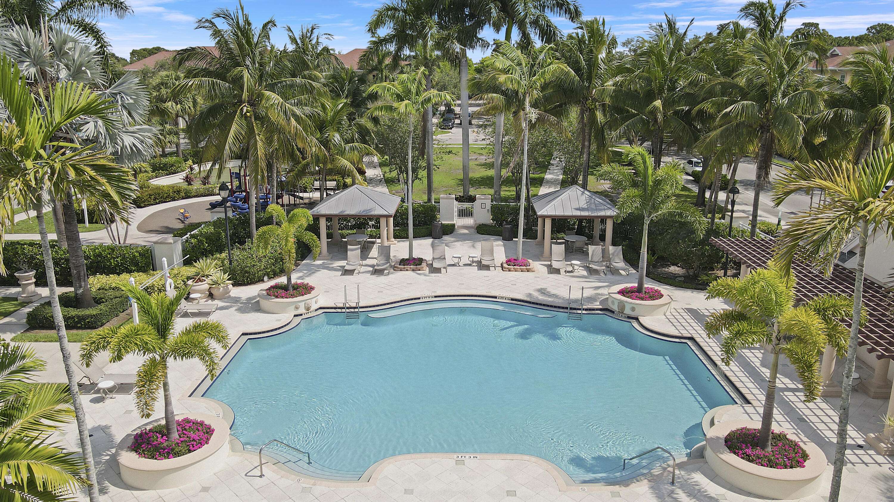 Jupiter, FL 33458,276 Murcia DR 206