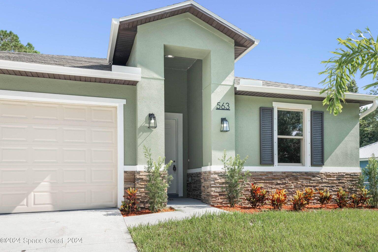 Palm Bay, FL 32909,181 SE Ferguson ST