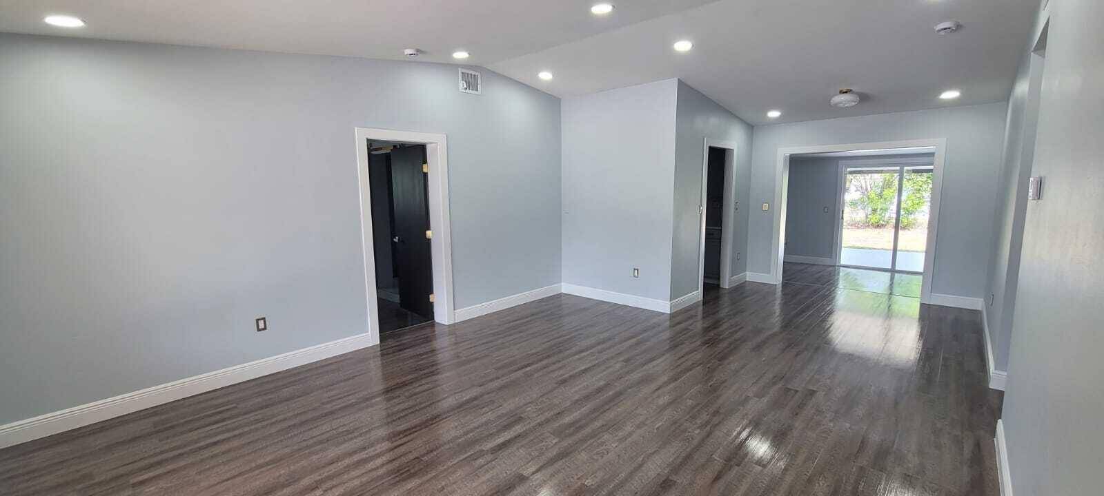 Palm Beach Gardens, FL 33410,9258 N Military TRL