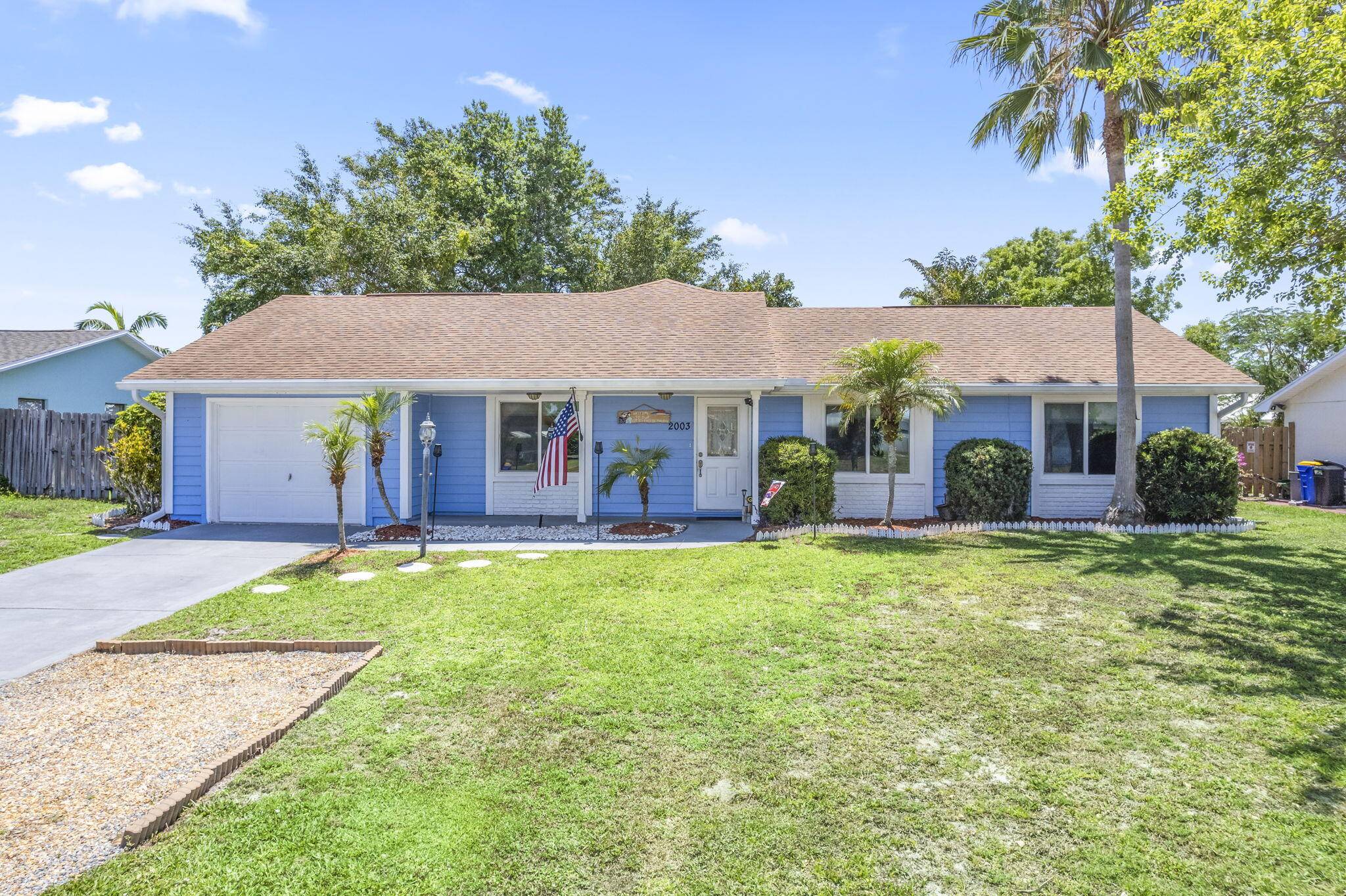 Jensen Beach, FL 34957,2003 NE Aloe Calle