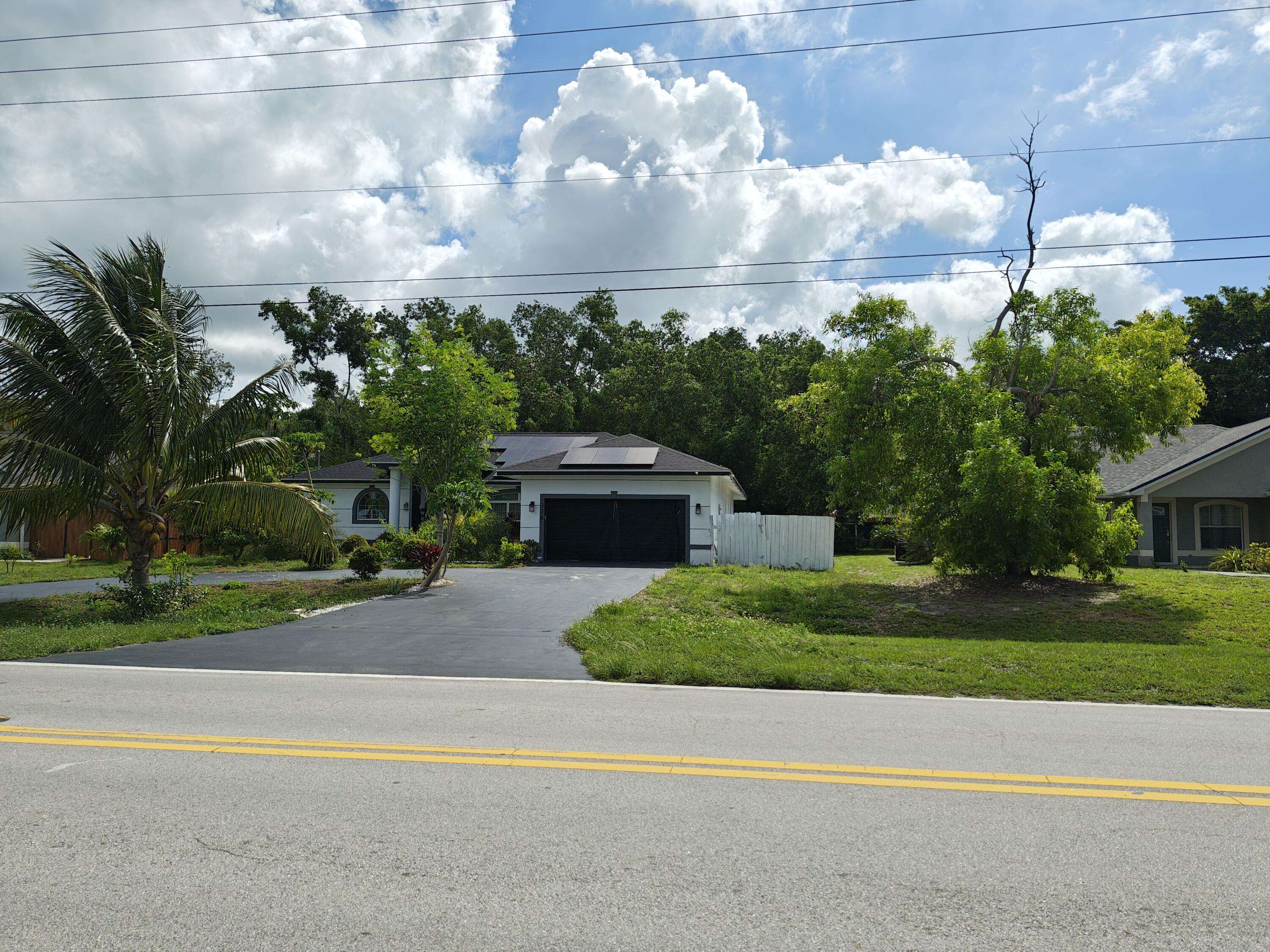 Port Saint Lucie, FL 34953,376 SW Tulip BLVD