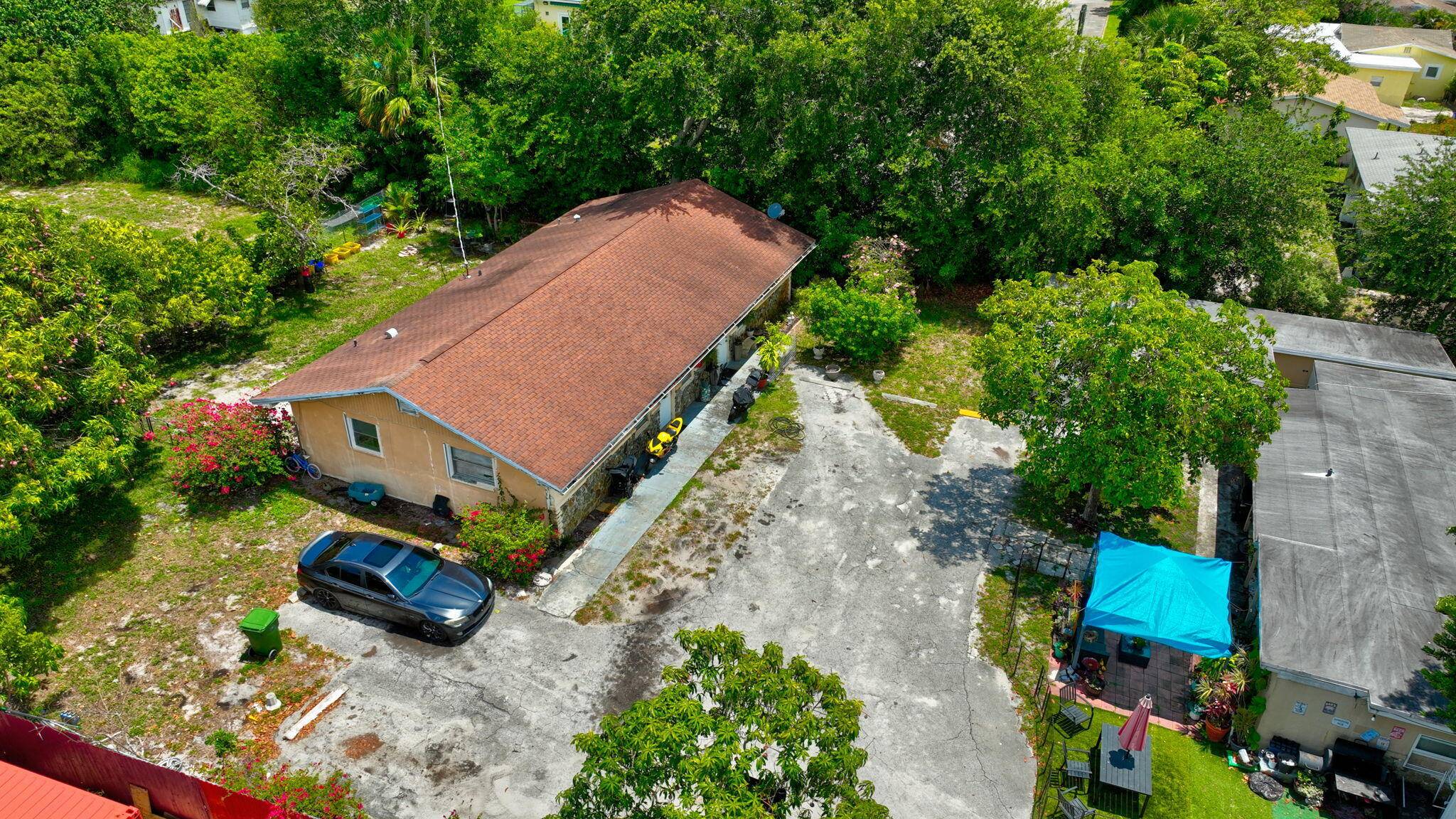Palm Springs, FL 33406,3063 Floweva ST A