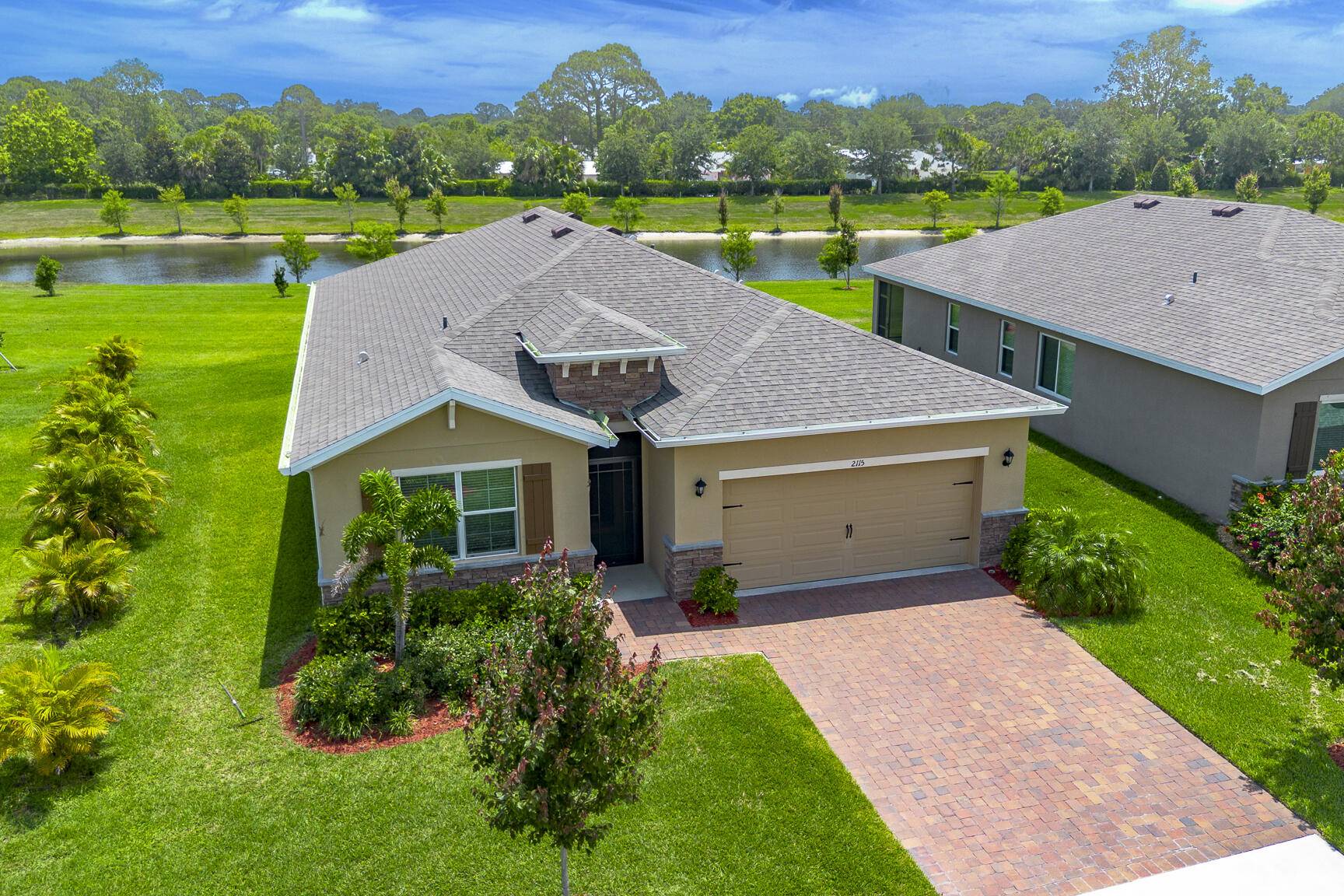 Vero Beach, FL 32962,2115 SW Crowned Eagle CIR