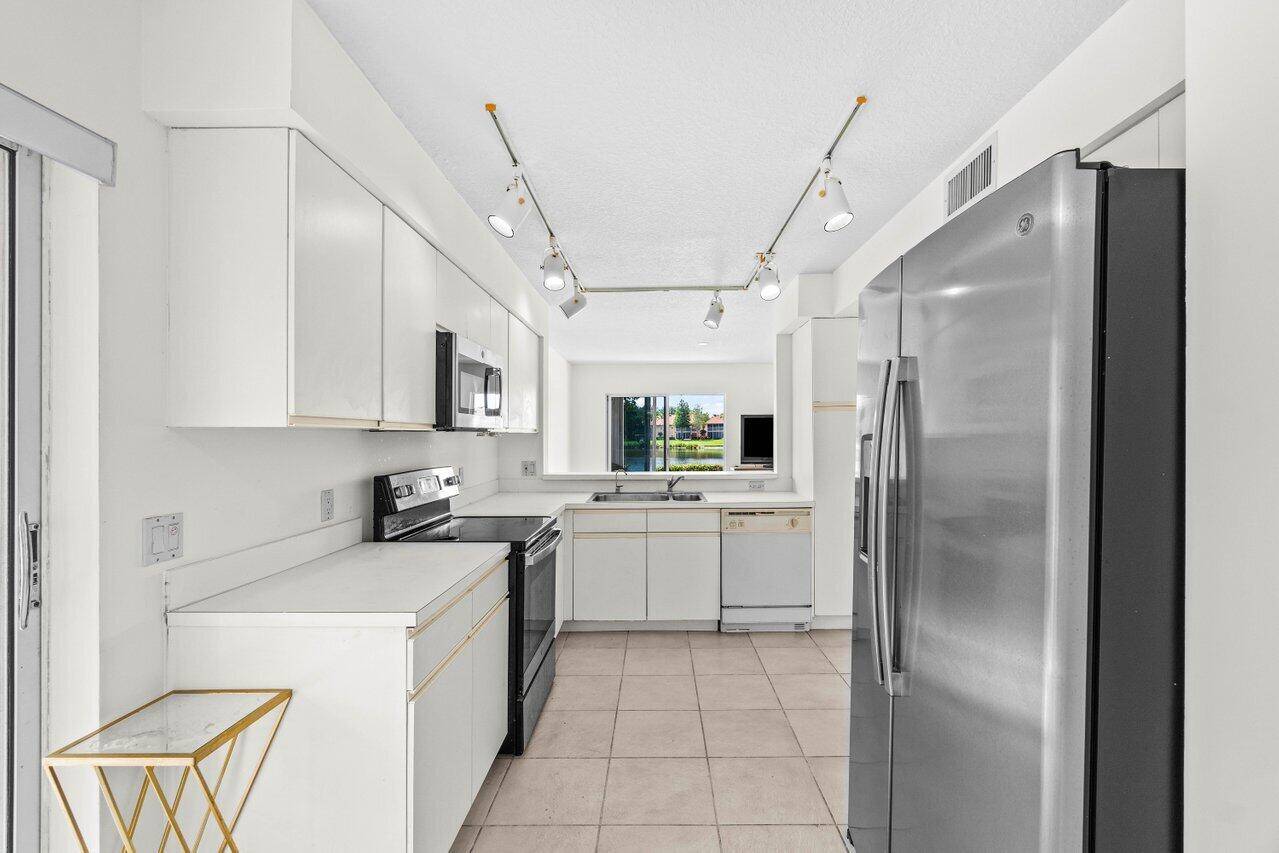 Boynton Beach, FL 33437,7881 Whispering Palms 101 DR 101
