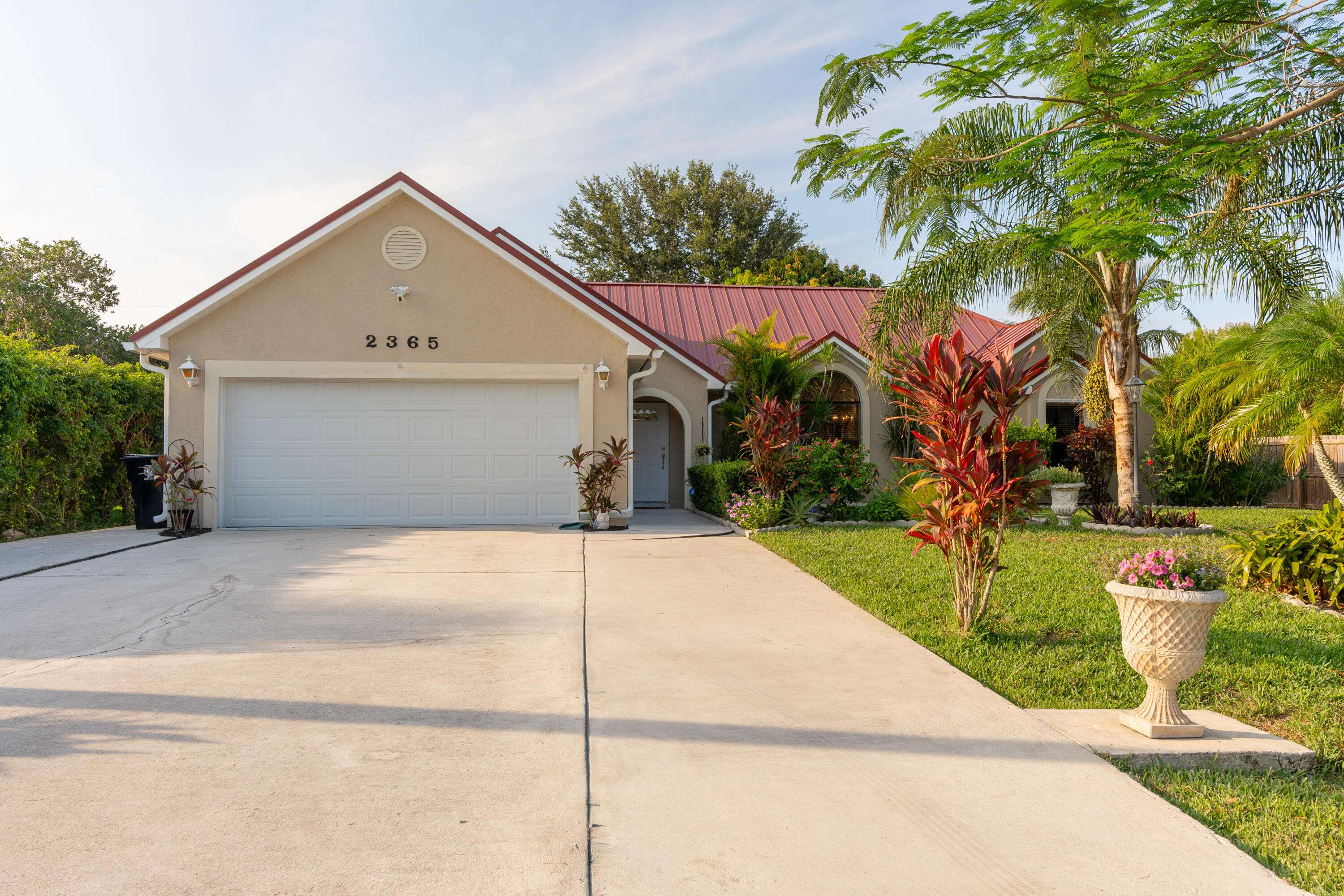 Port Saint Lucie, FL 34952,2365 SE Luau AVE