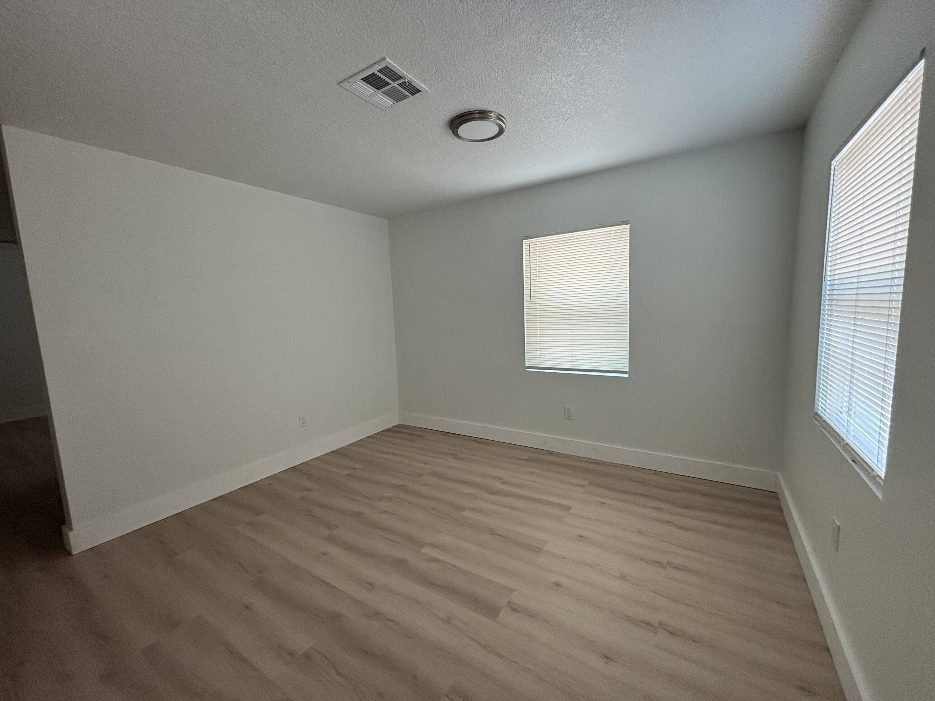 Fort Pierce, FL 34981,2626 S 29th ST