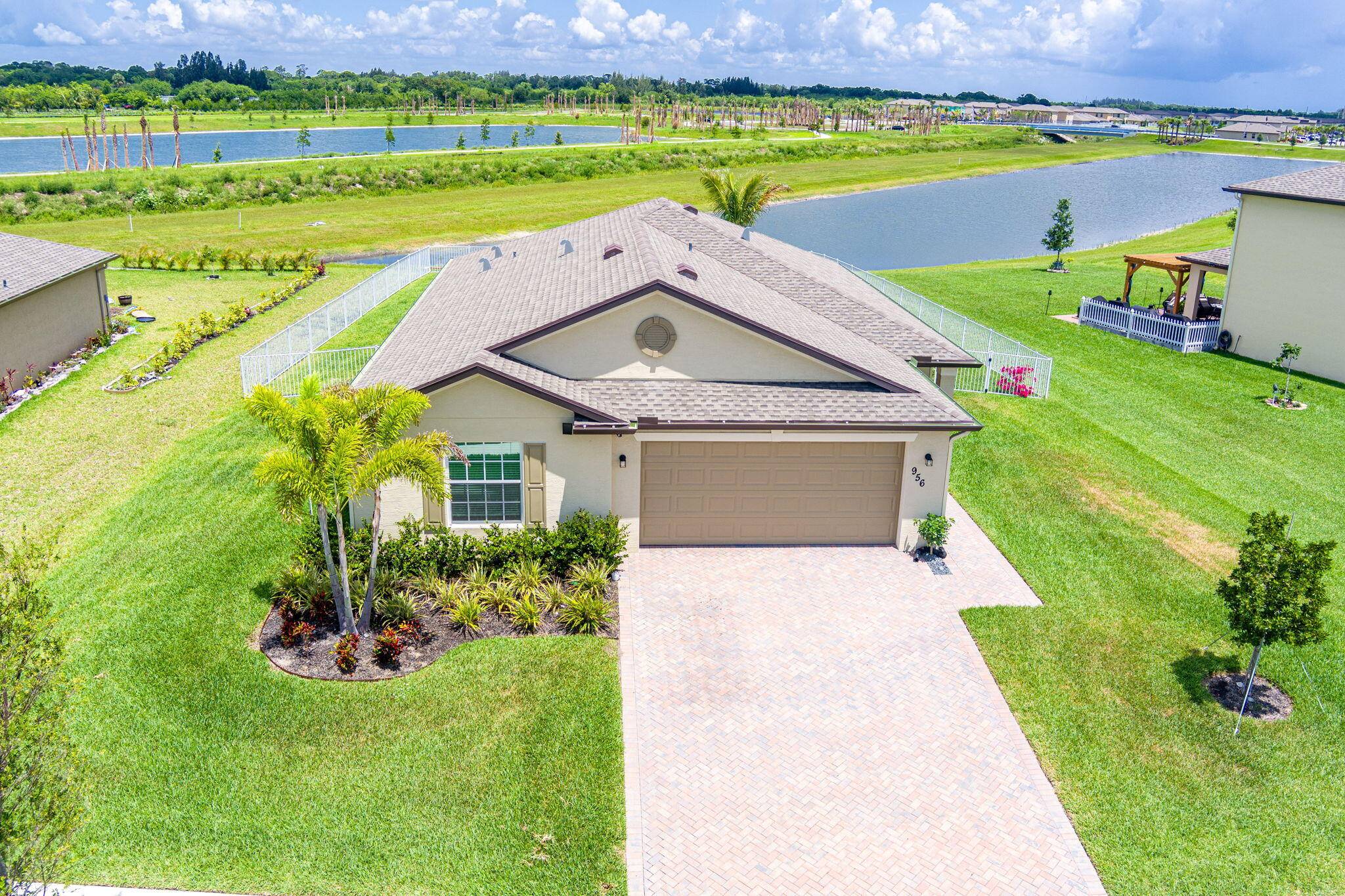 Fort Pierce, FL 34947,956 Bent Creek DR