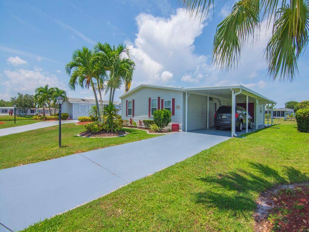 Port Saint Lucie, FL 34952,8471 Schefflera CT