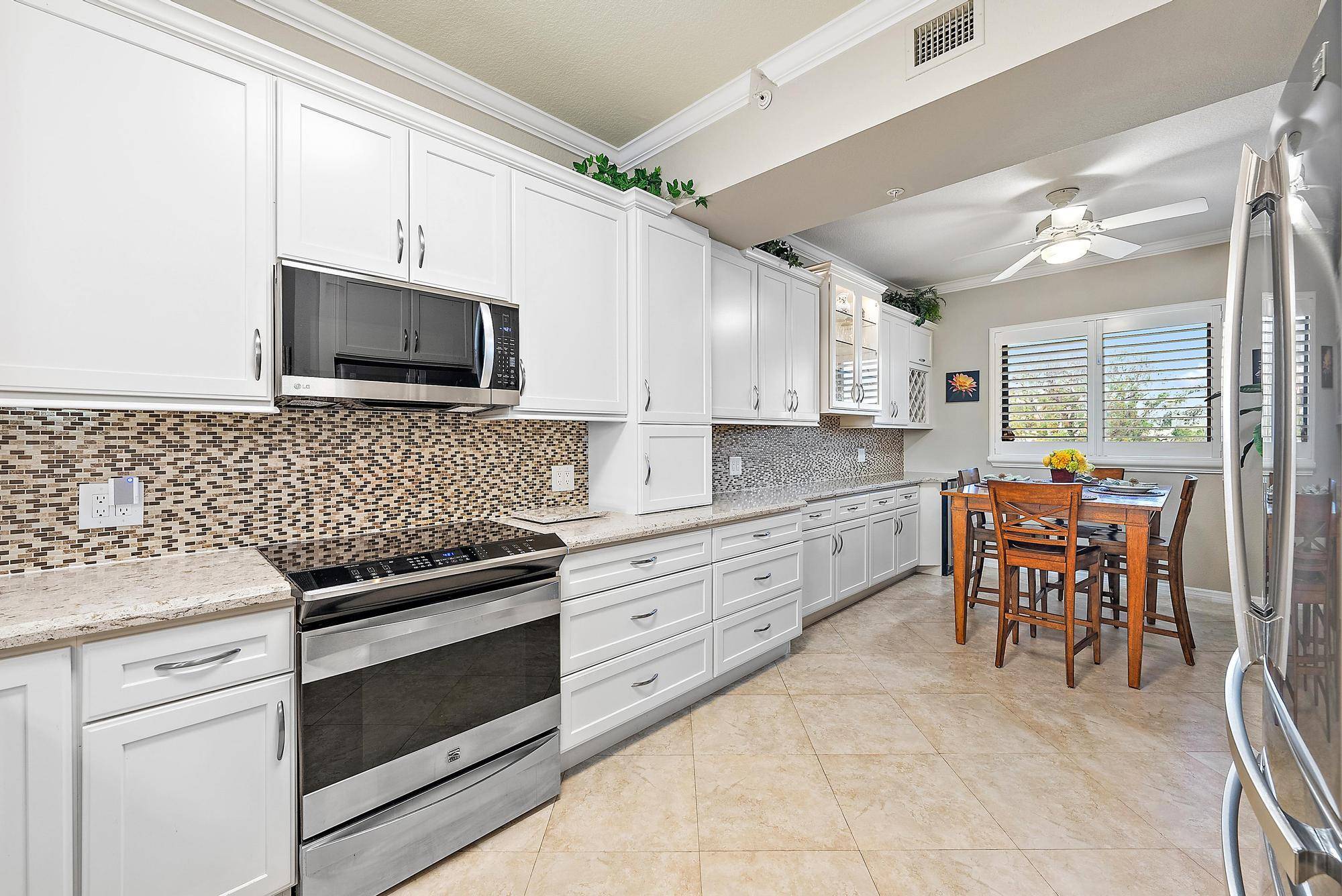 North Palm Beach, FL 33408,370 Golfview RD 304