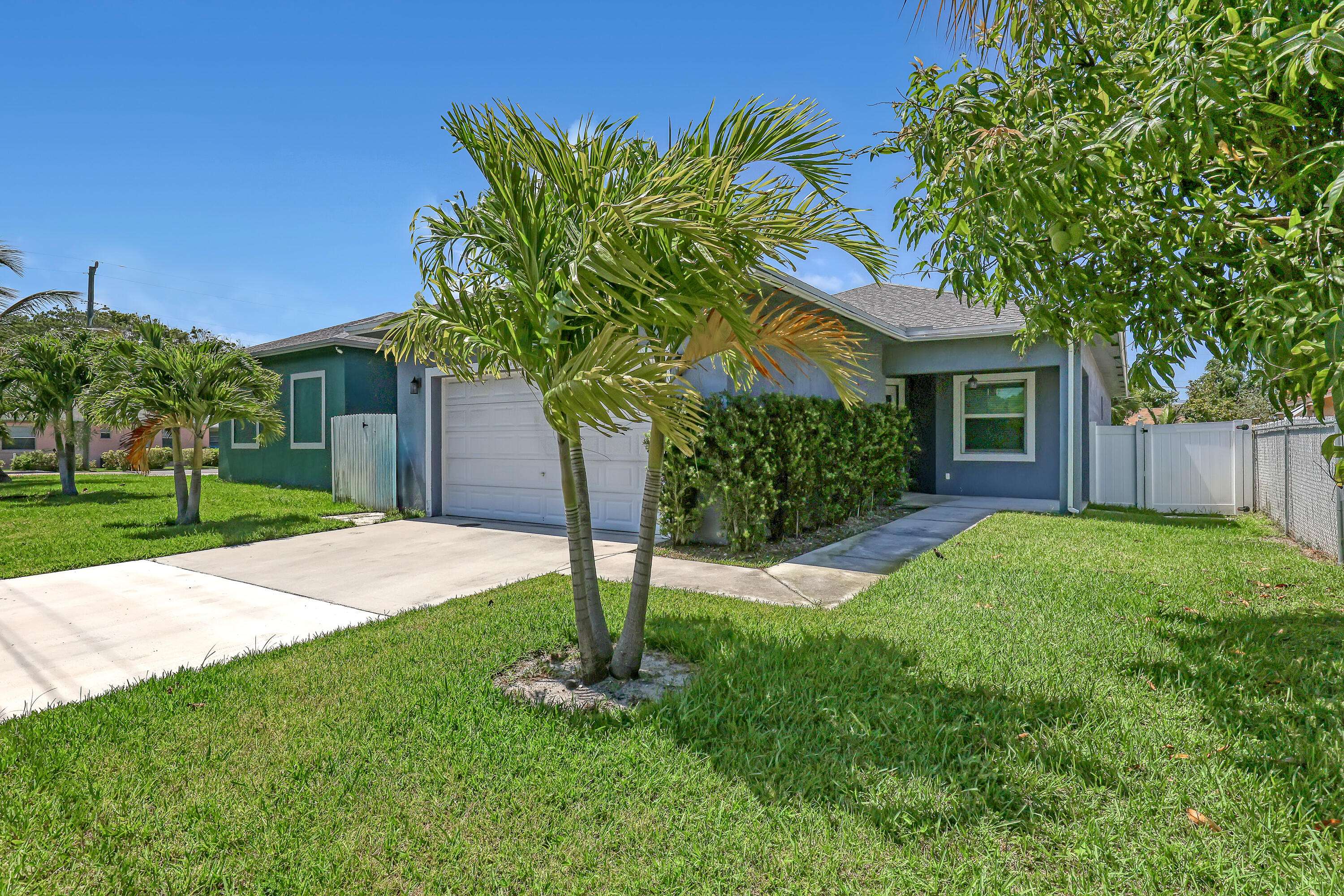 Boynton Beach, FL 33435,309 NE 11th AVE