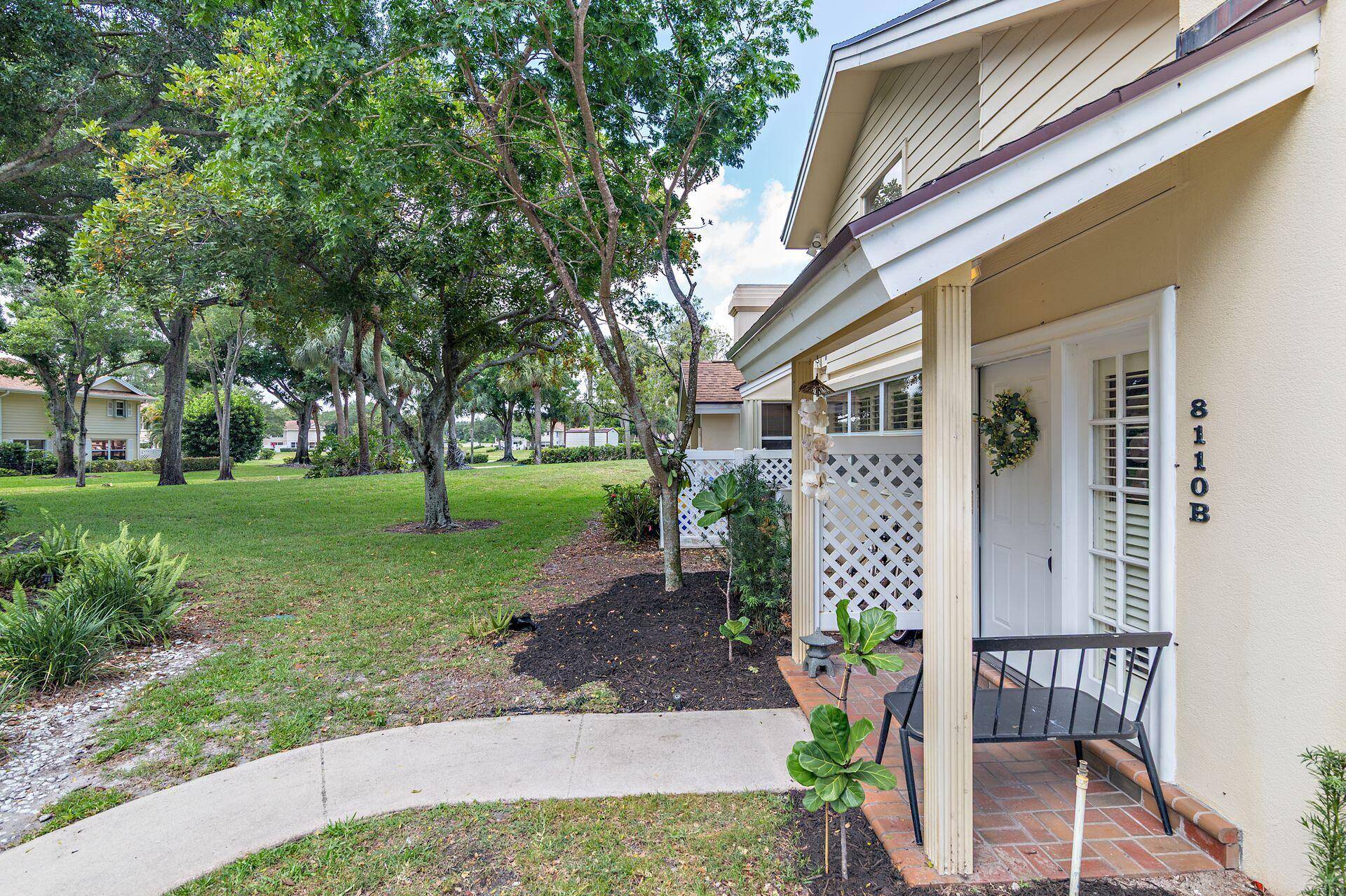 Lake Clarke Shores, FL 33406,8110 Oakton CT 10b
