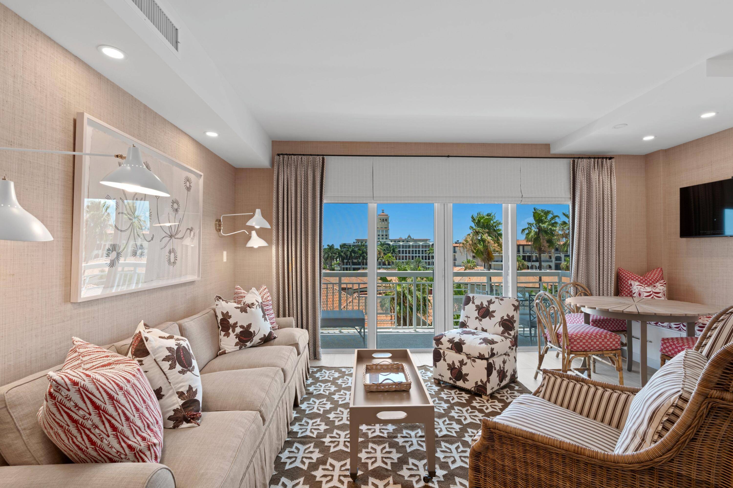 Palm Beach, FL 33480,250 Bradley 601 PL 601