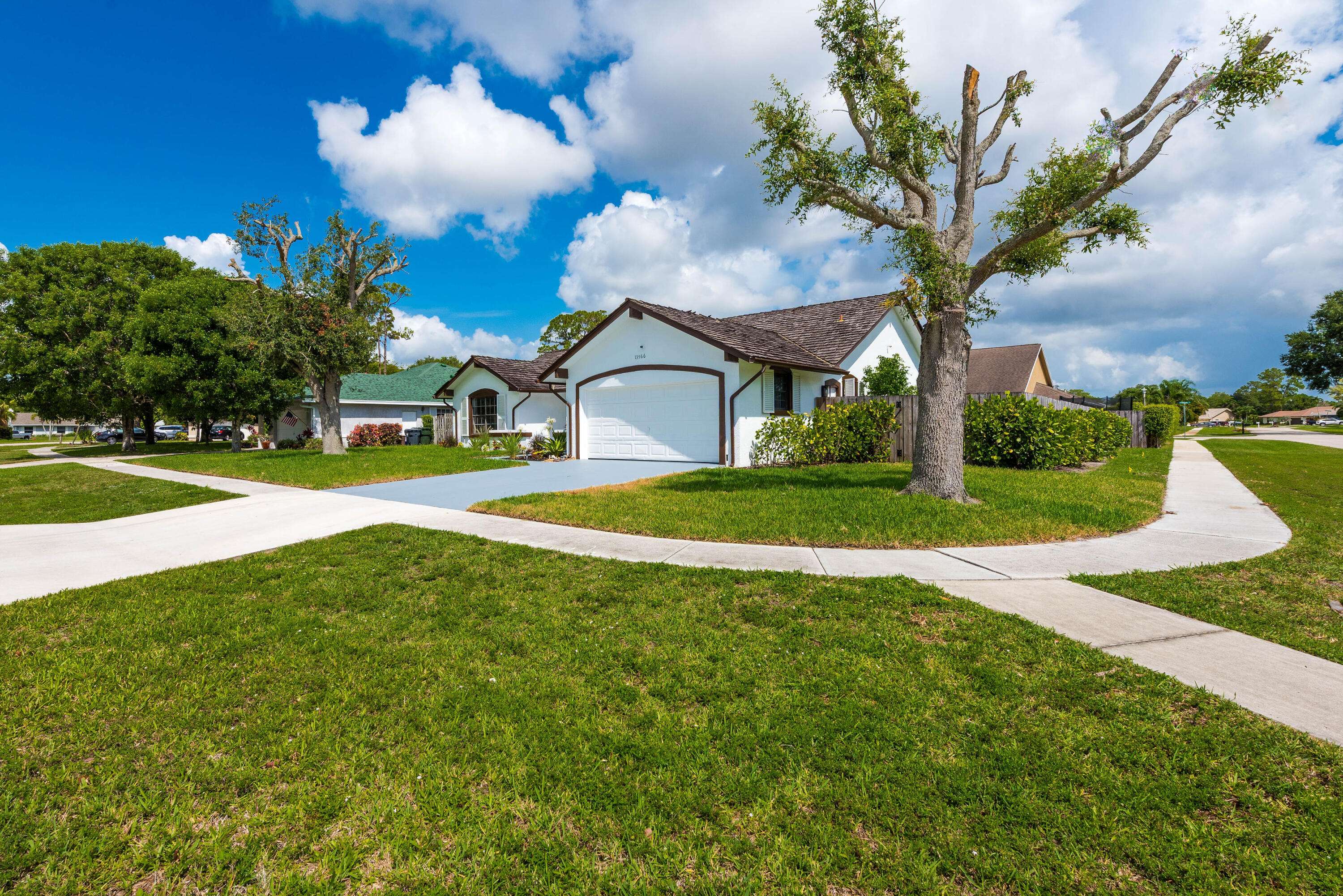 Wellington, FL 33414,13566 Exotica LN