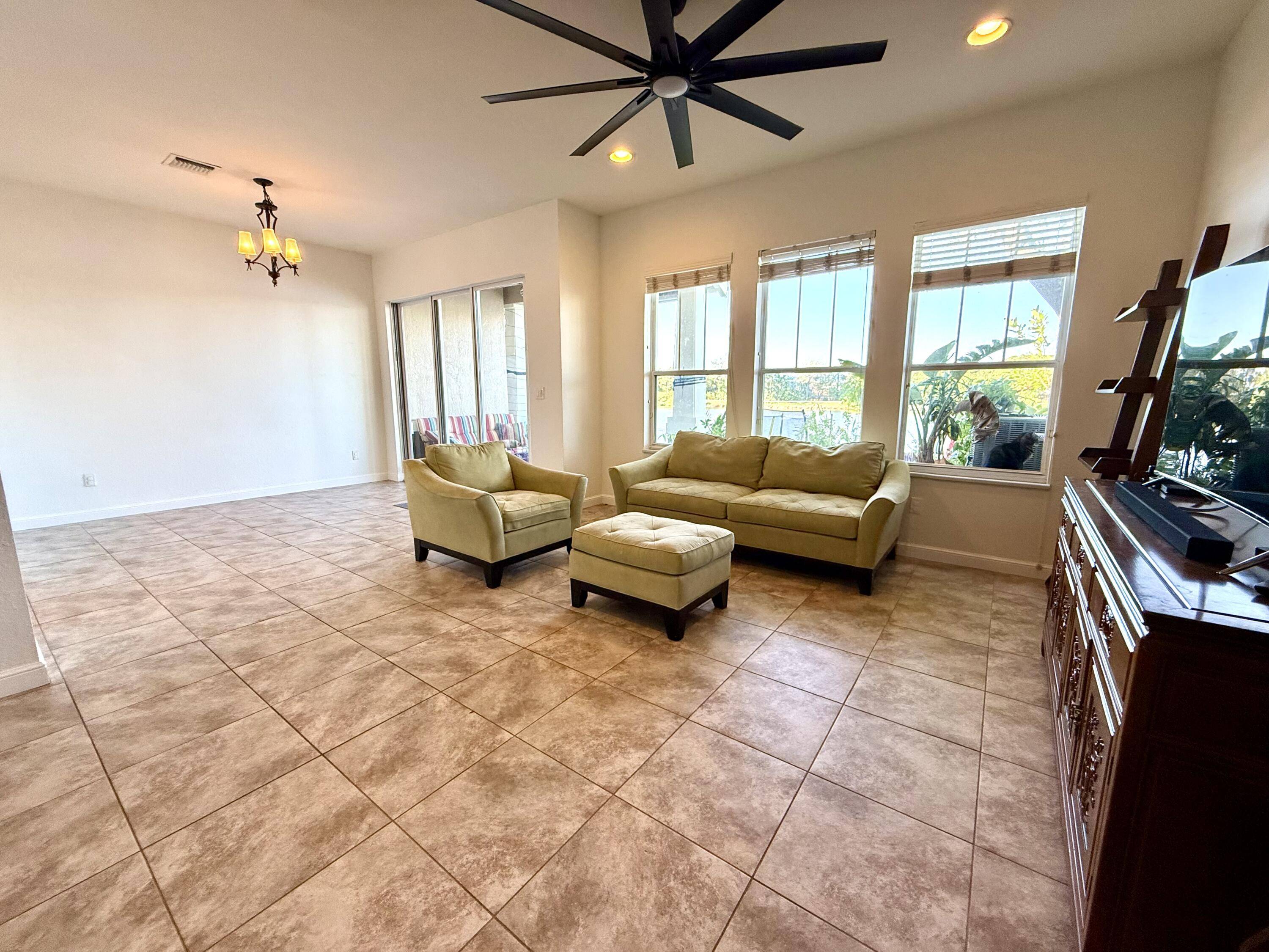 West Palm Beach, FL 33401,855 Marina Del Ray LN 2