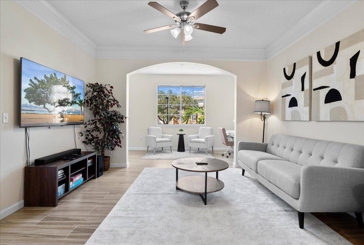Palm Beach Gardens, FL 33418,5203 E Myrtlewood CIR