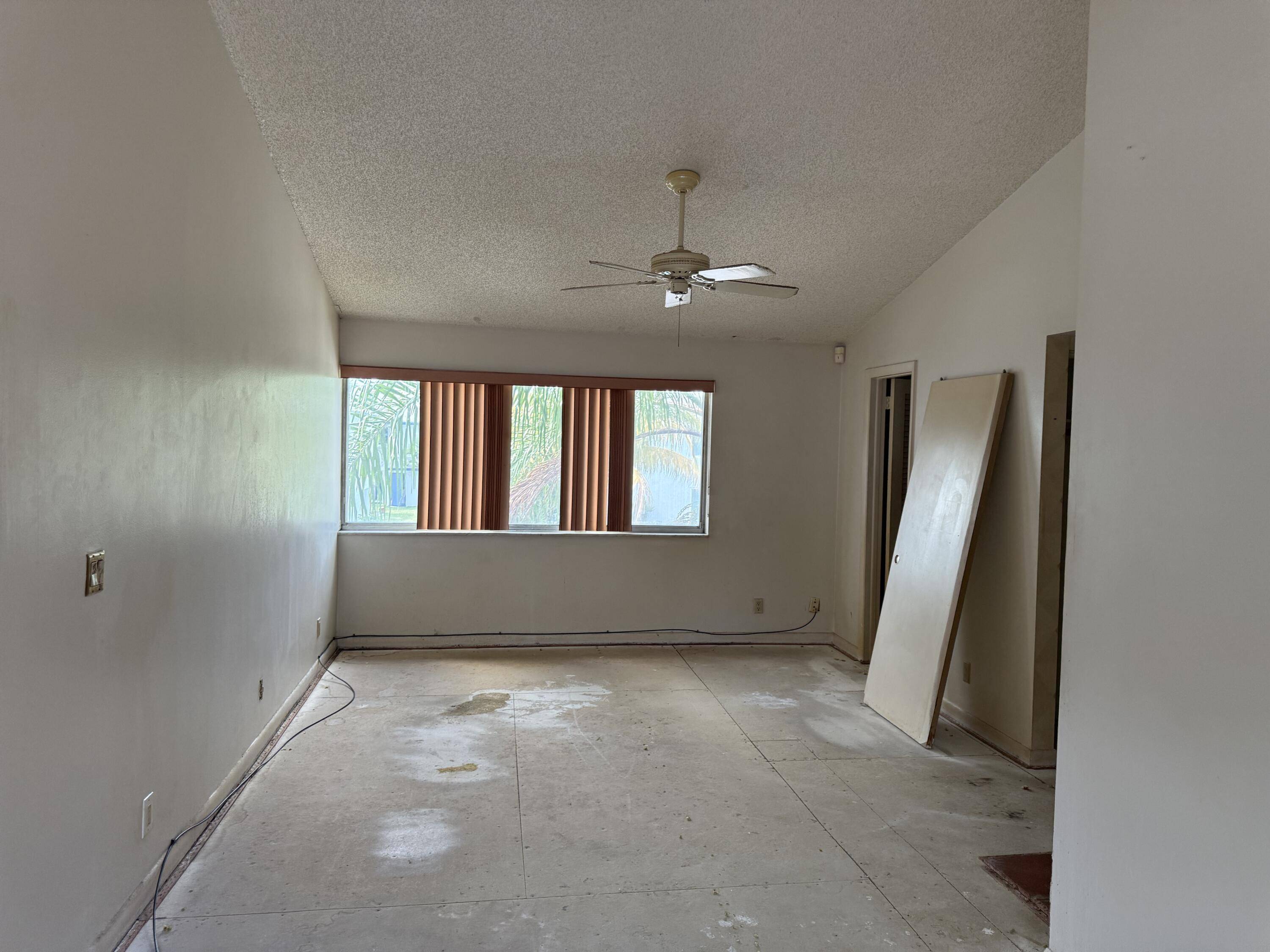 North Palm Beach, FL 33408,129 Lehane Ter 130 TER 130