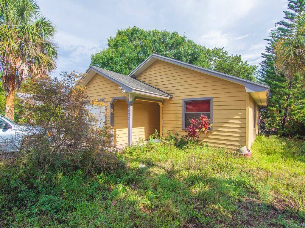 Vero Beach, FL 32968,3625 2nd LN