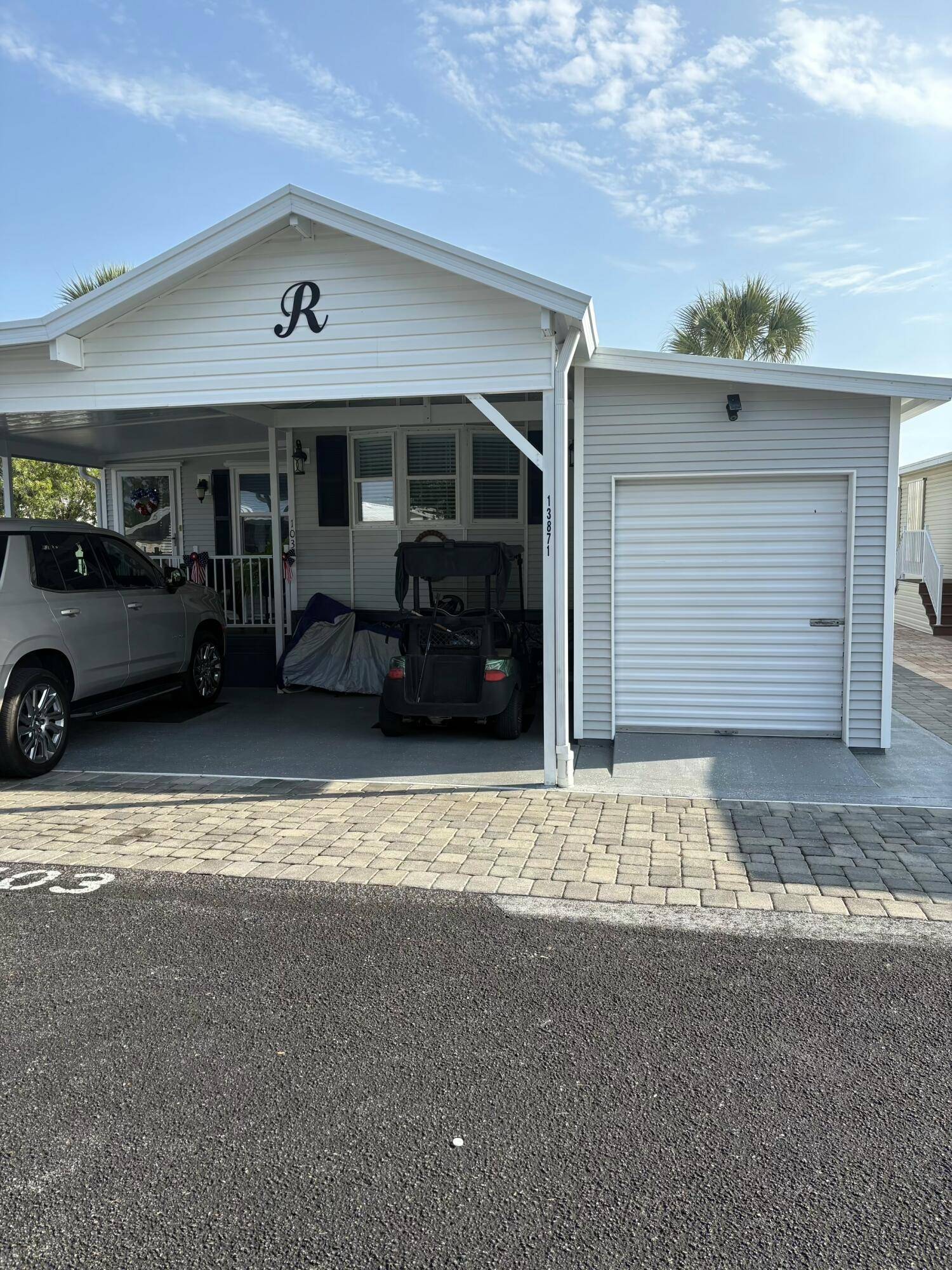 Okeechobee, FL 34974,13871 SE 125th TER 103
