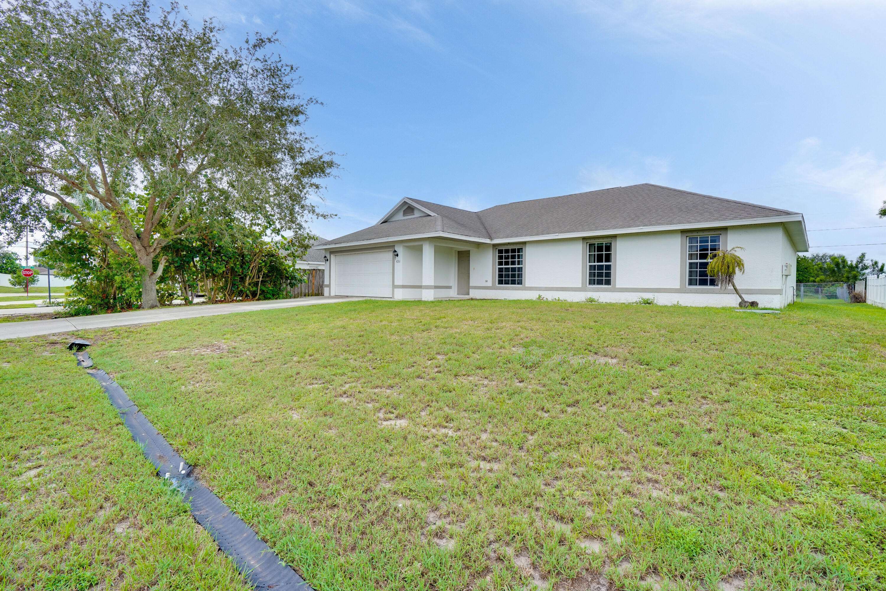 Port Saint Lucie, FL 34953,4286 SW Carl ST