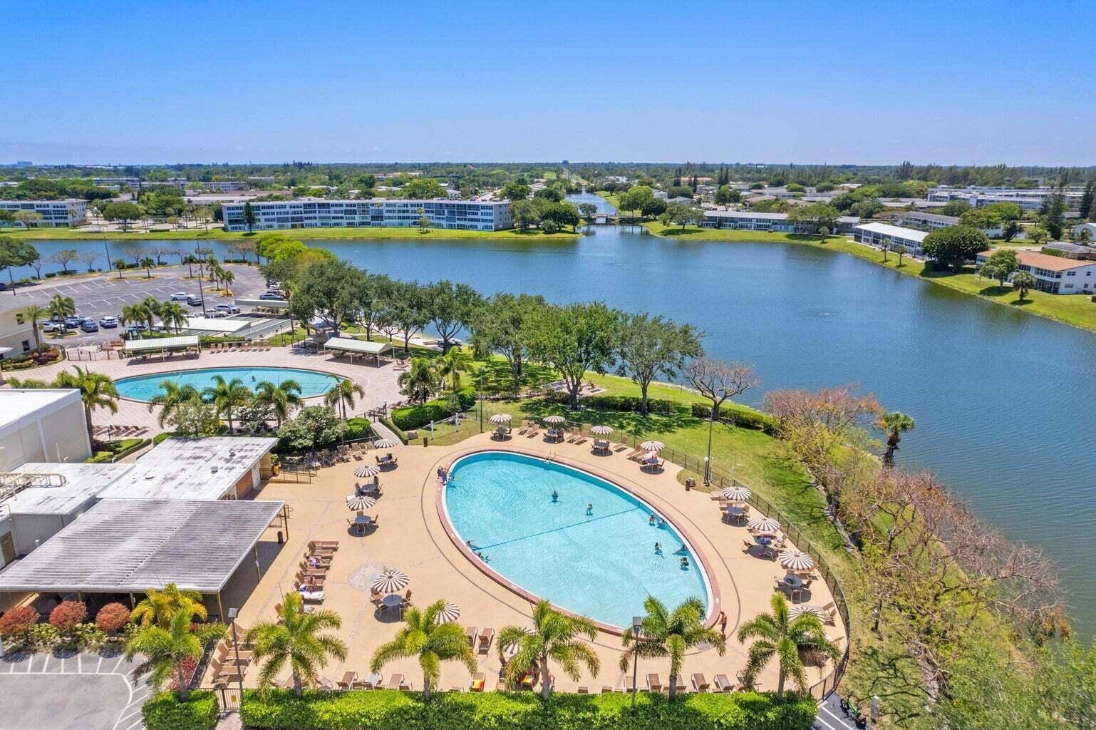 West Palm Beach, FL 33417,118 E Sheffield