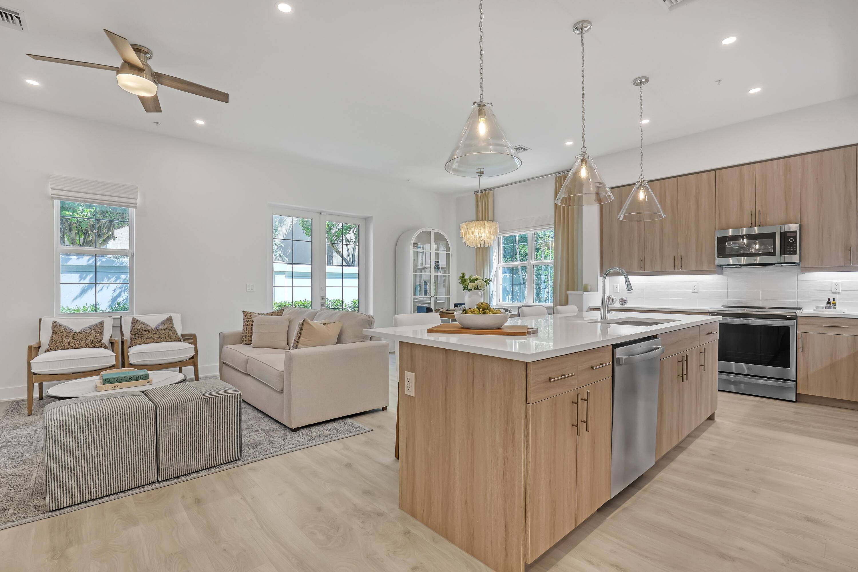Tequesta, FL 33469,156 Seagrape LN