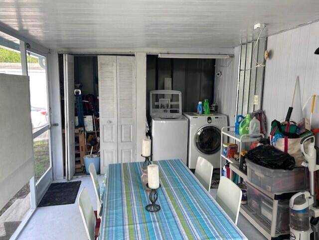 Port Saint Lucie, FL 34952,10 Arboles LN