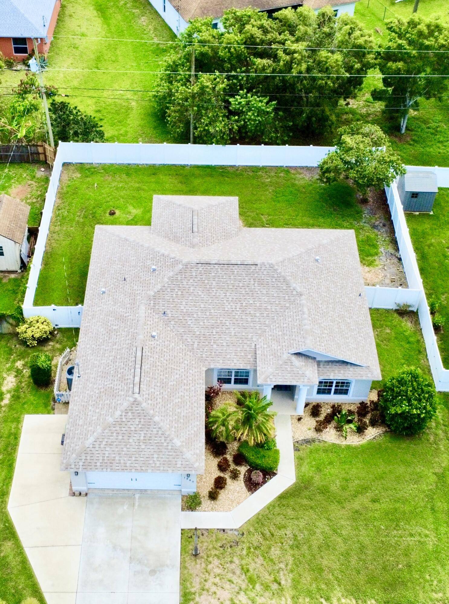 Port Saint Lucie, FL 34953,1985 SW Glenco ST