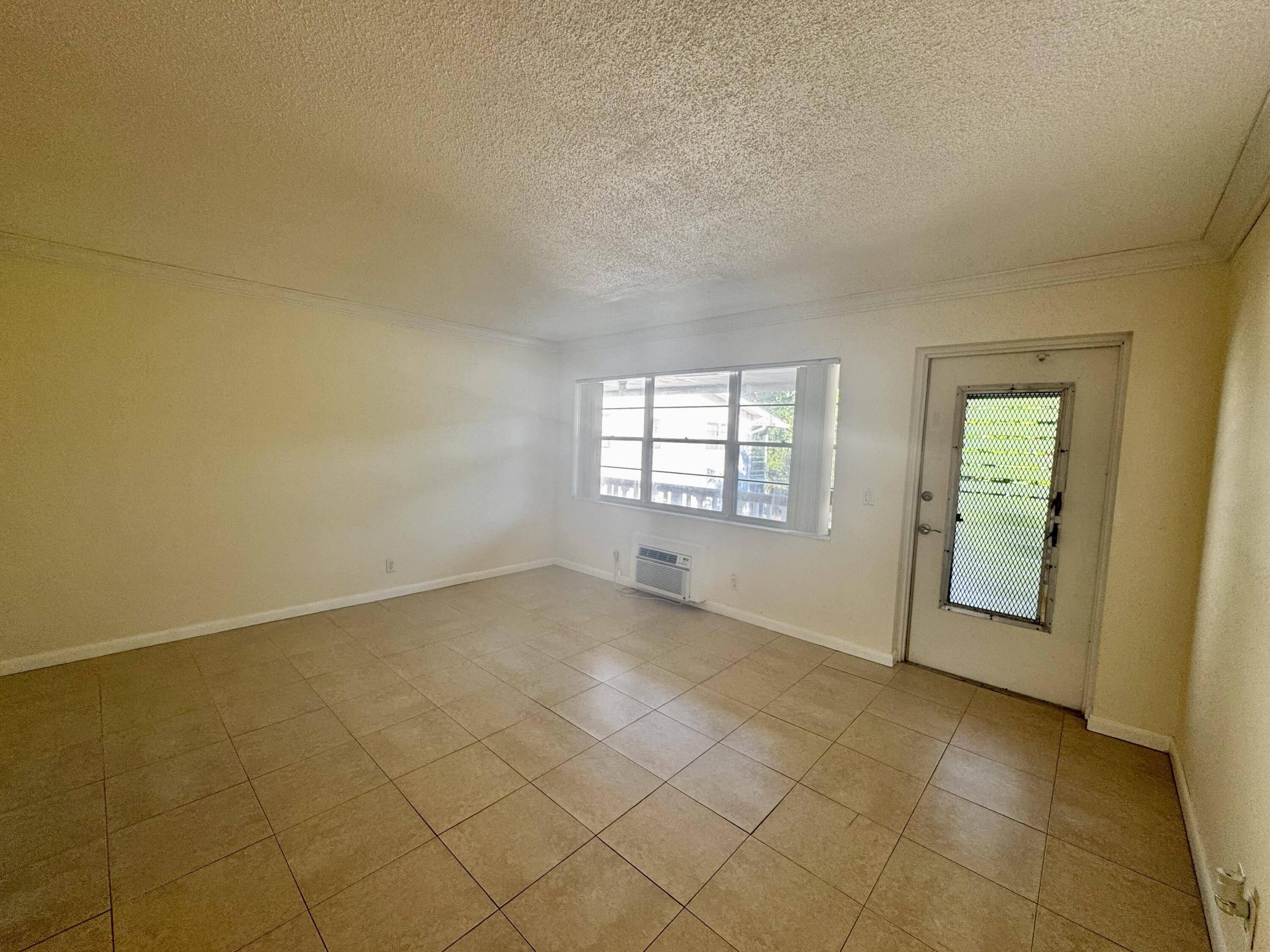 West Palm Beach, FL 33417,206 Dorchester I I