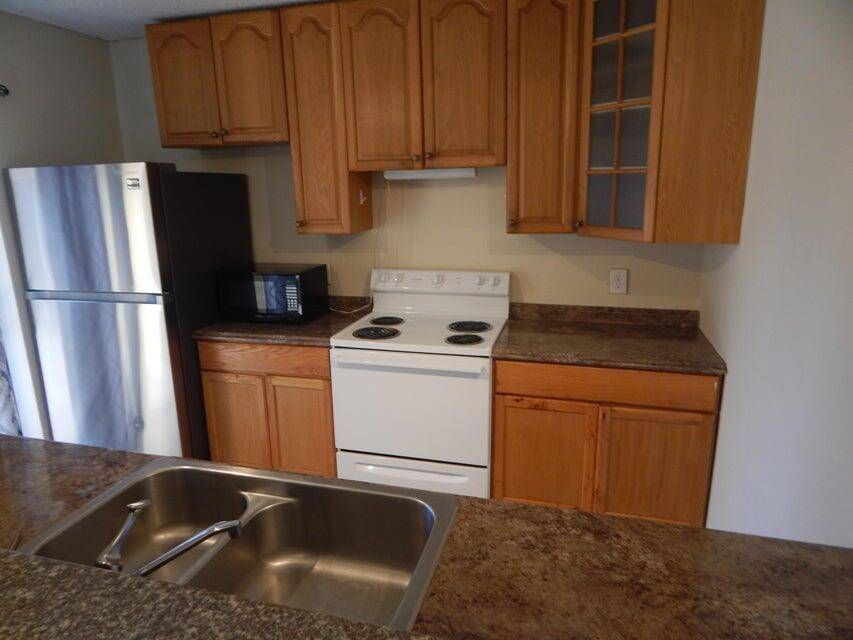 West Palm Beach, FL 33407,3721 37th WAY