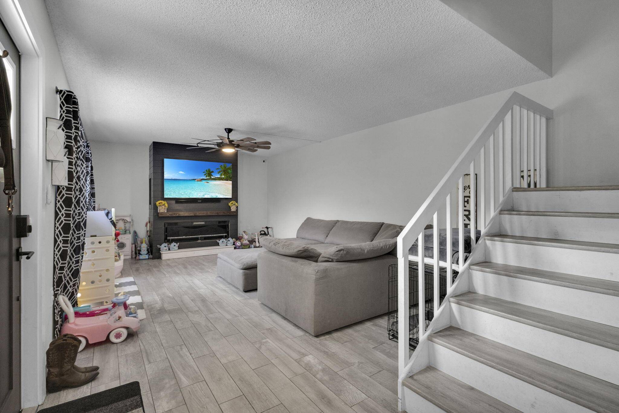 Palm Beach Gardens, FL 33410,1302 13 CT