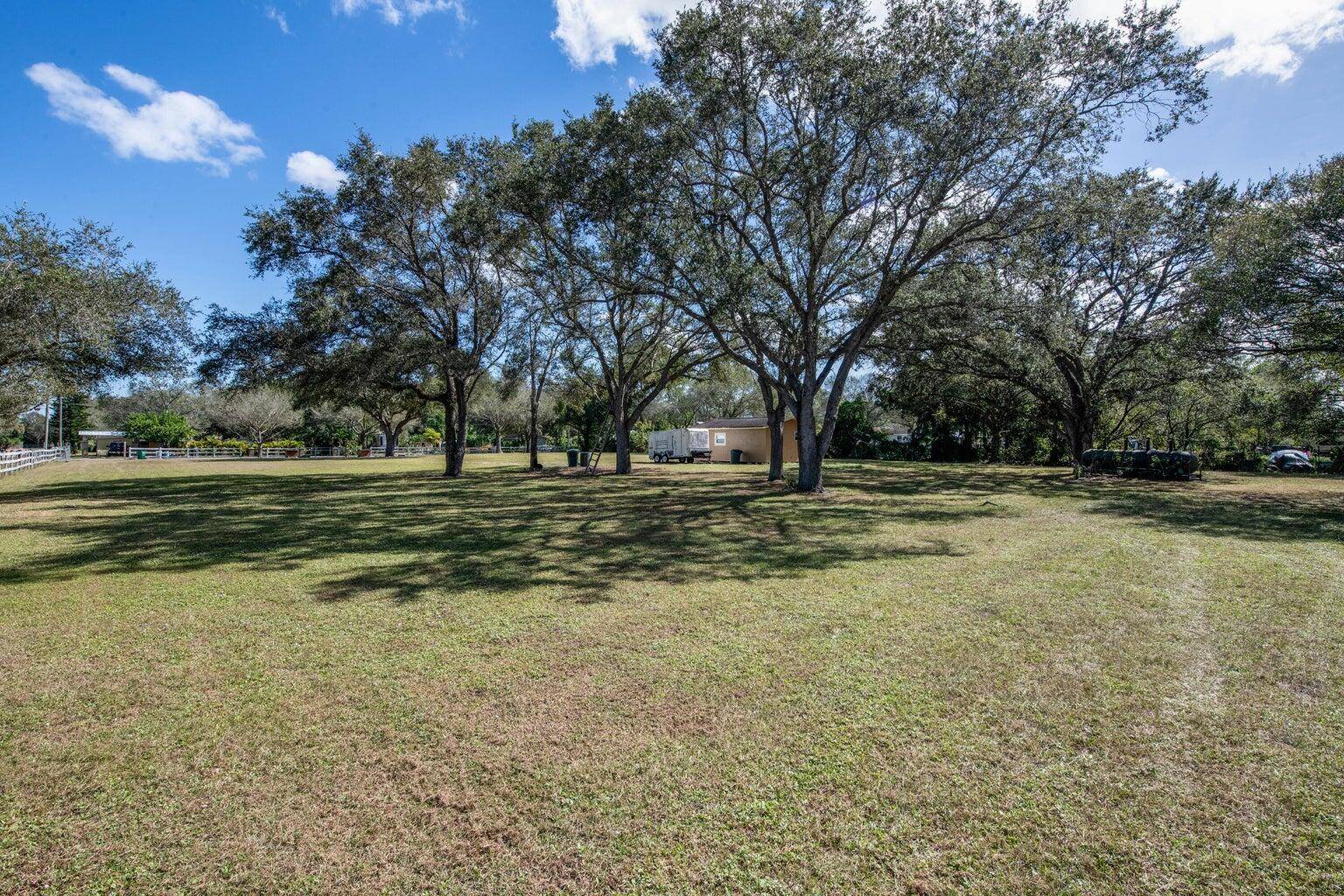 Fort Pierce, FL 34945,355 Gokchoff RD