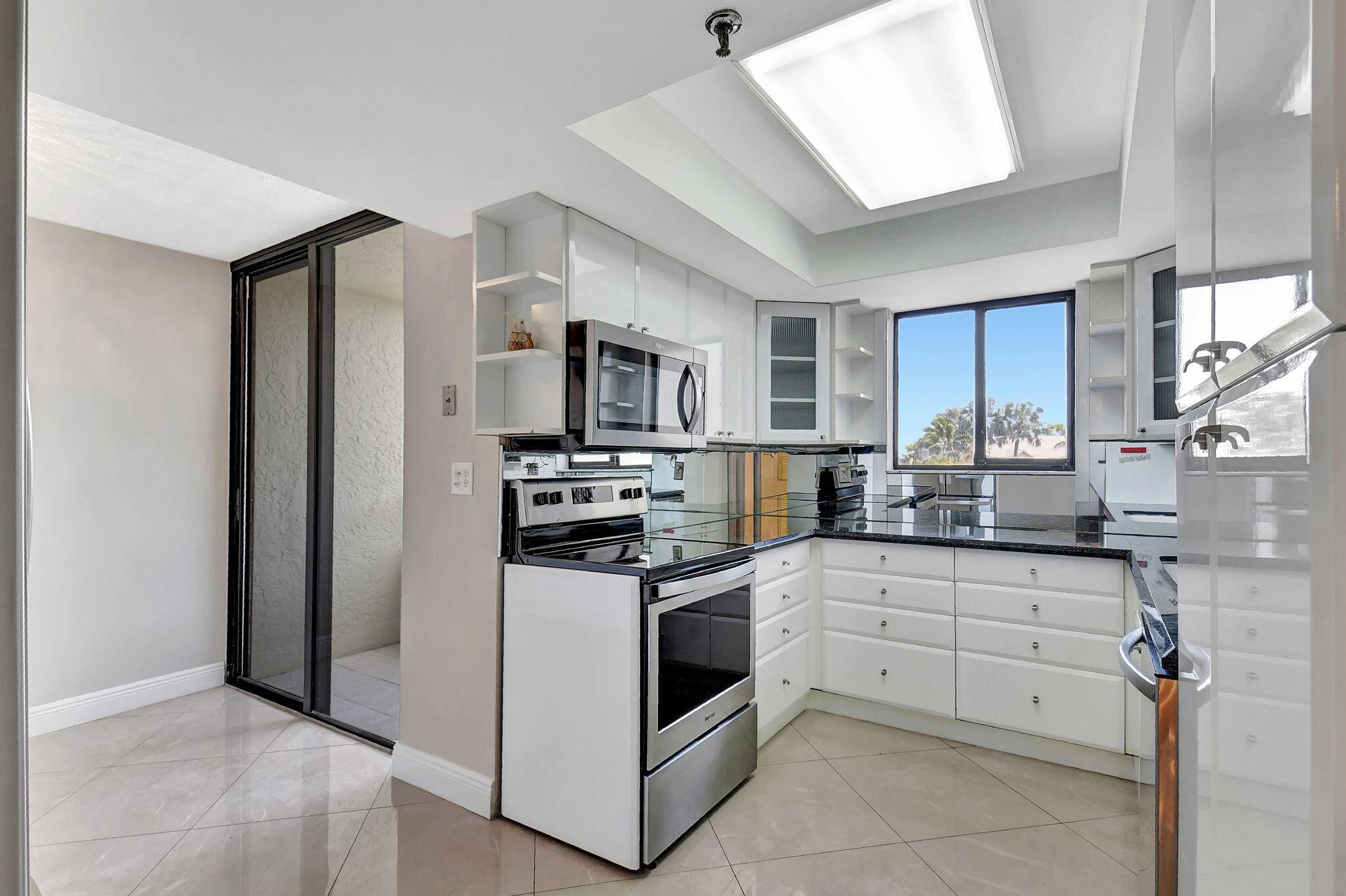 Boca Raton, FL 33433,6372 La Costa DR 302