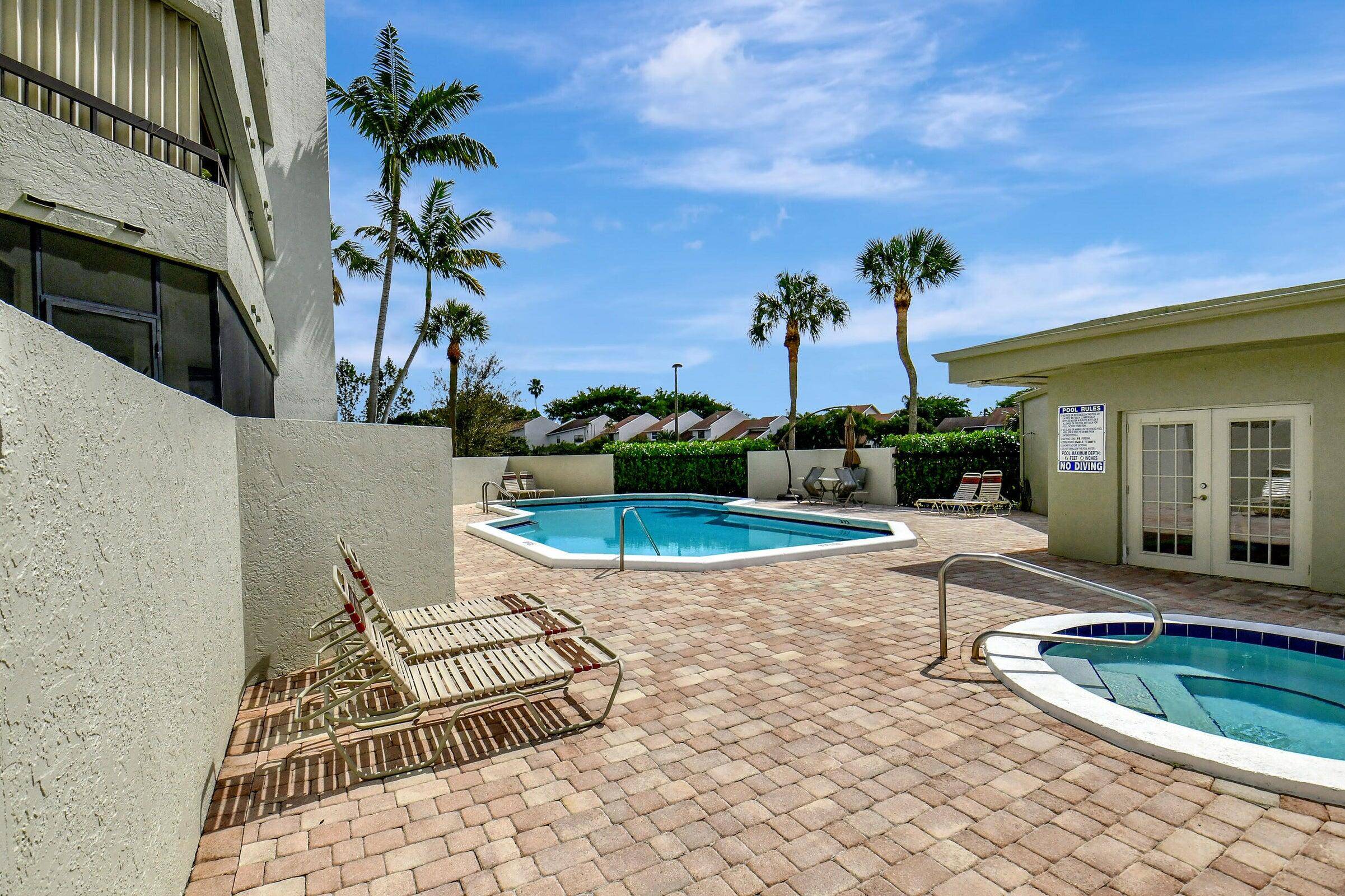 Boca Raton, FL 33433,6372 La Costa DR 302