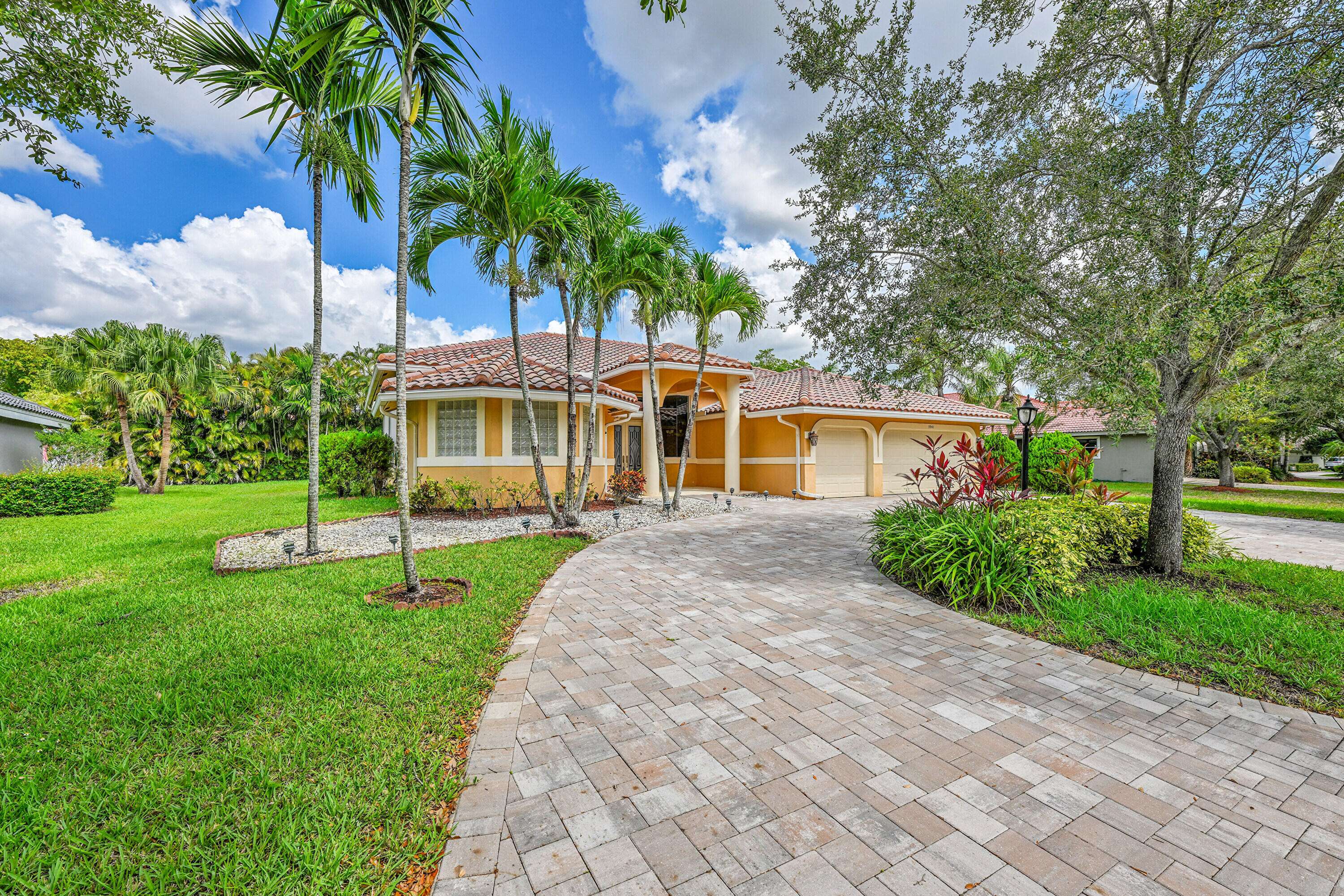 Parkland, FL 33076,5941 NW 99th AVE