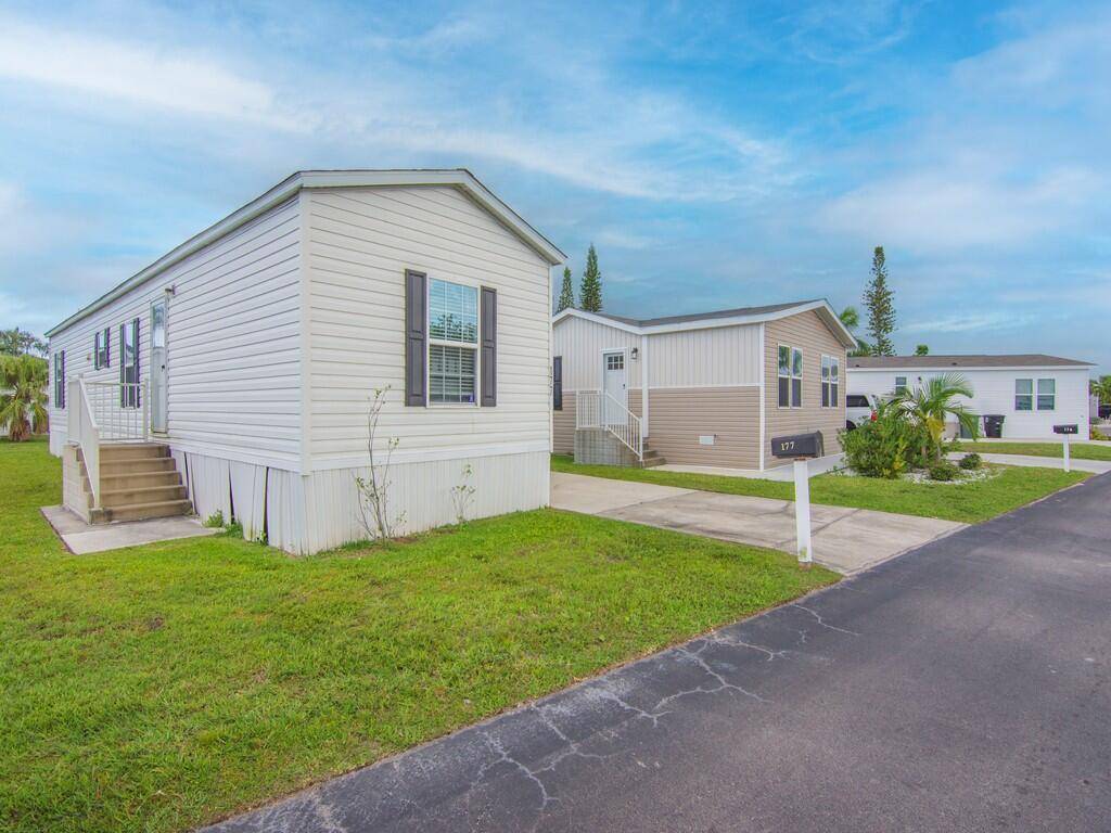 Fort Pierce, FL 34982,177 Cardinal Ave AVE