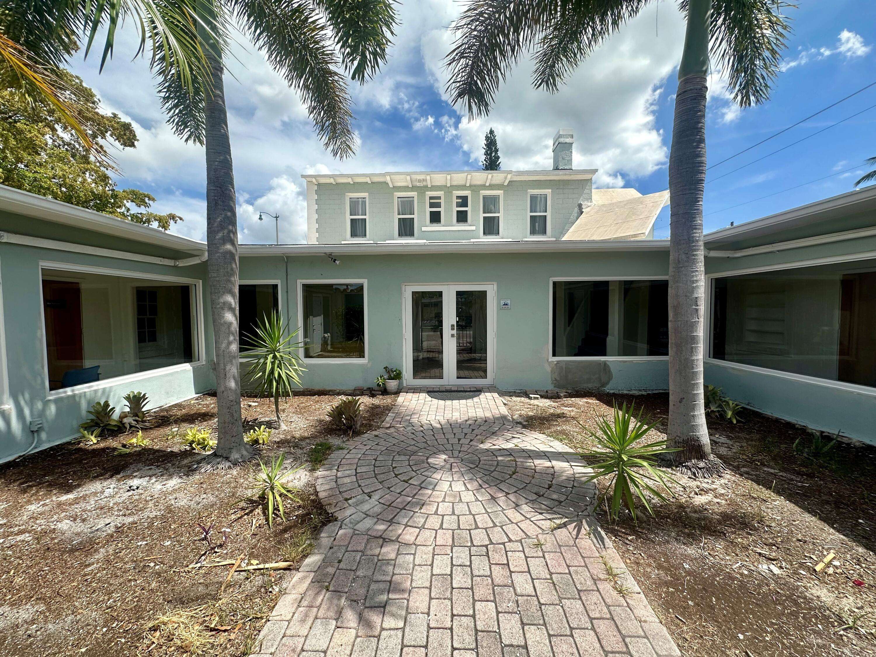 West Palm Beach, FL 33407,3600 Broadway AVE