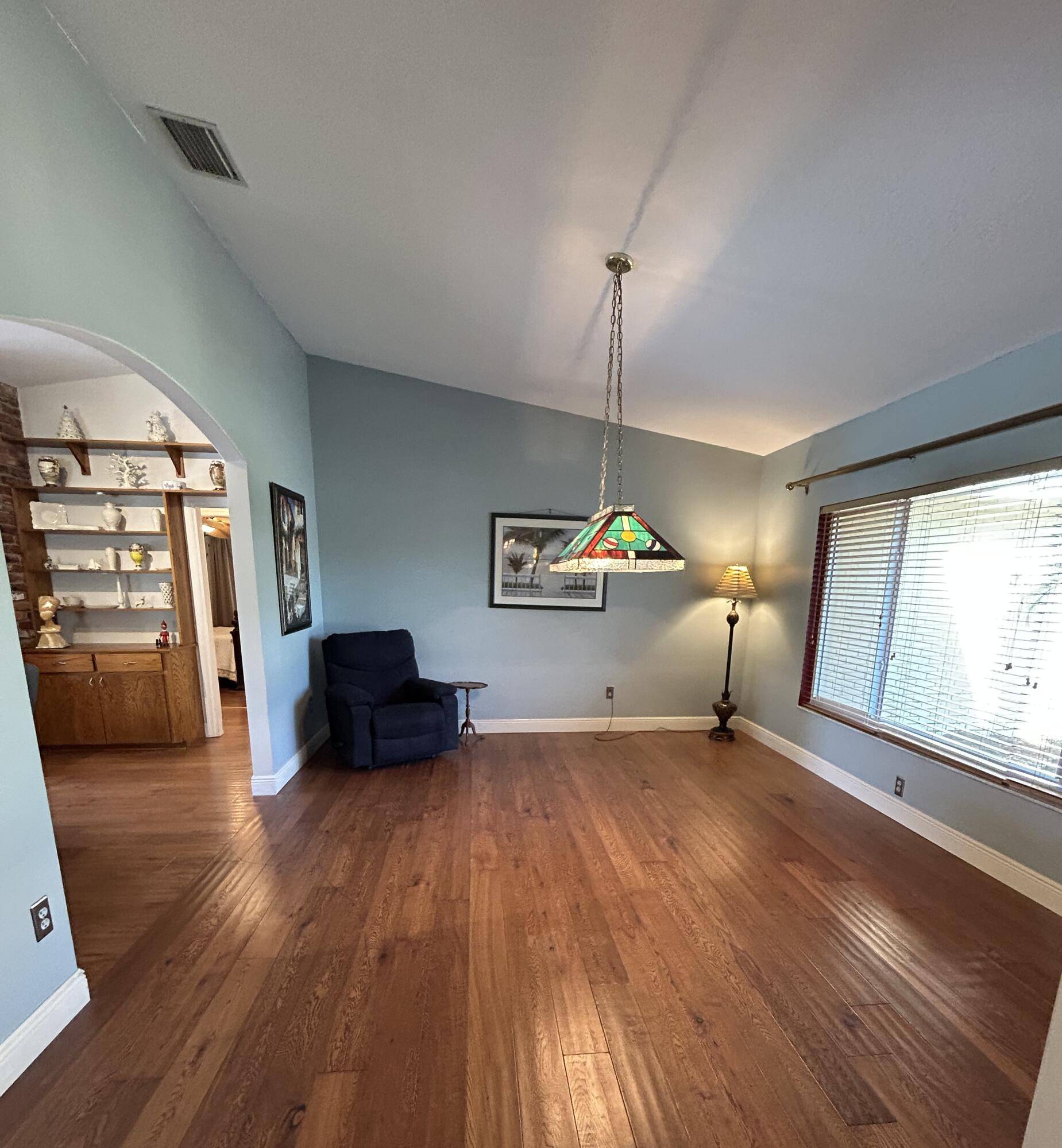 Boca Raton, FL 33487,4422 Brandywine DR