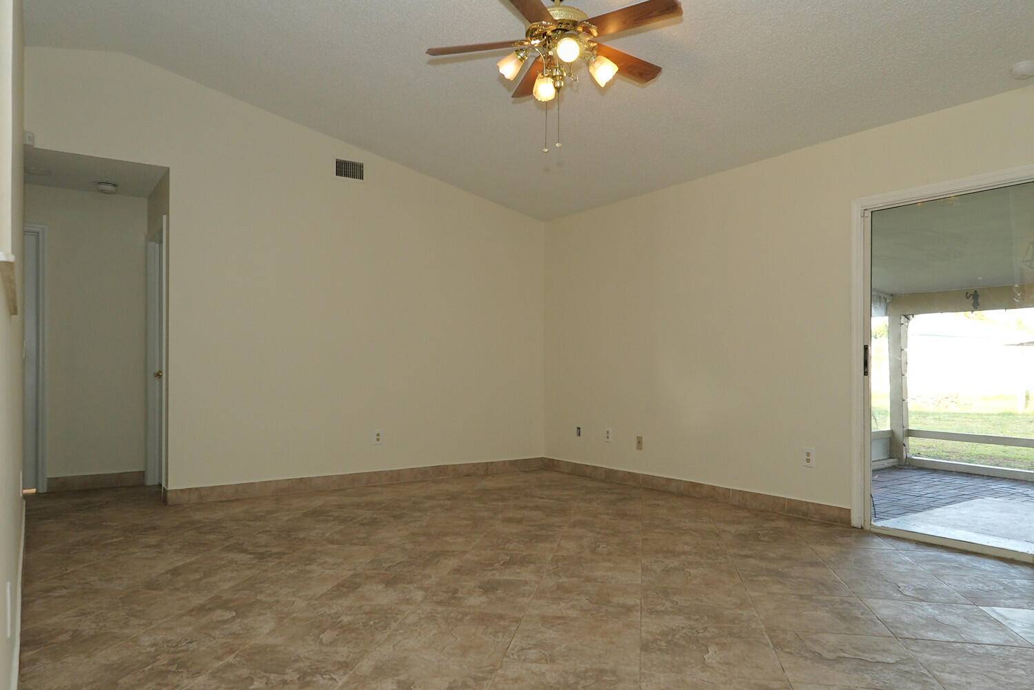 Port Saint Lucie, FL 34952,2514 SE Lakewood ST