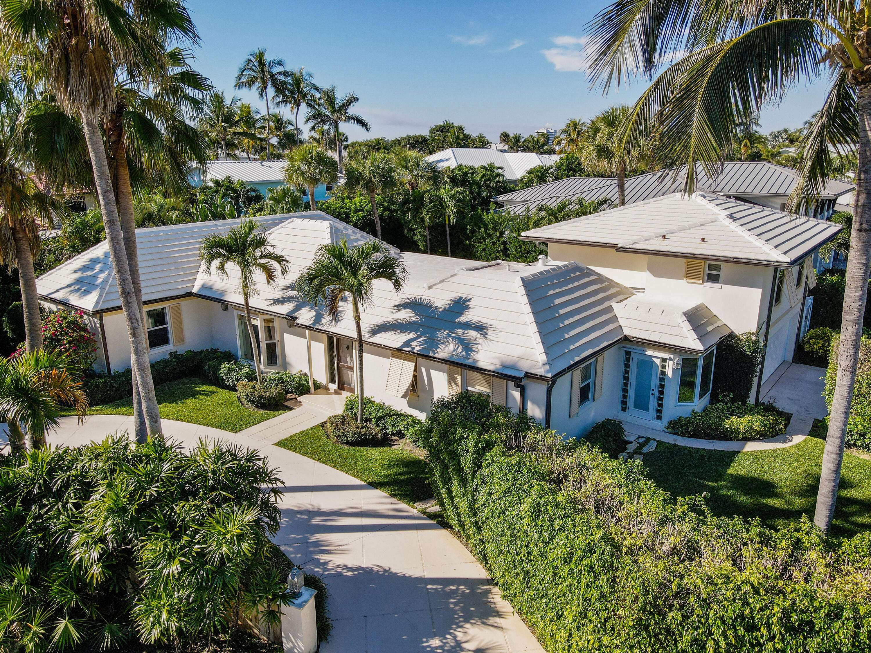 Jupiter Inlet Colony, FL 33469,229 Colony RD