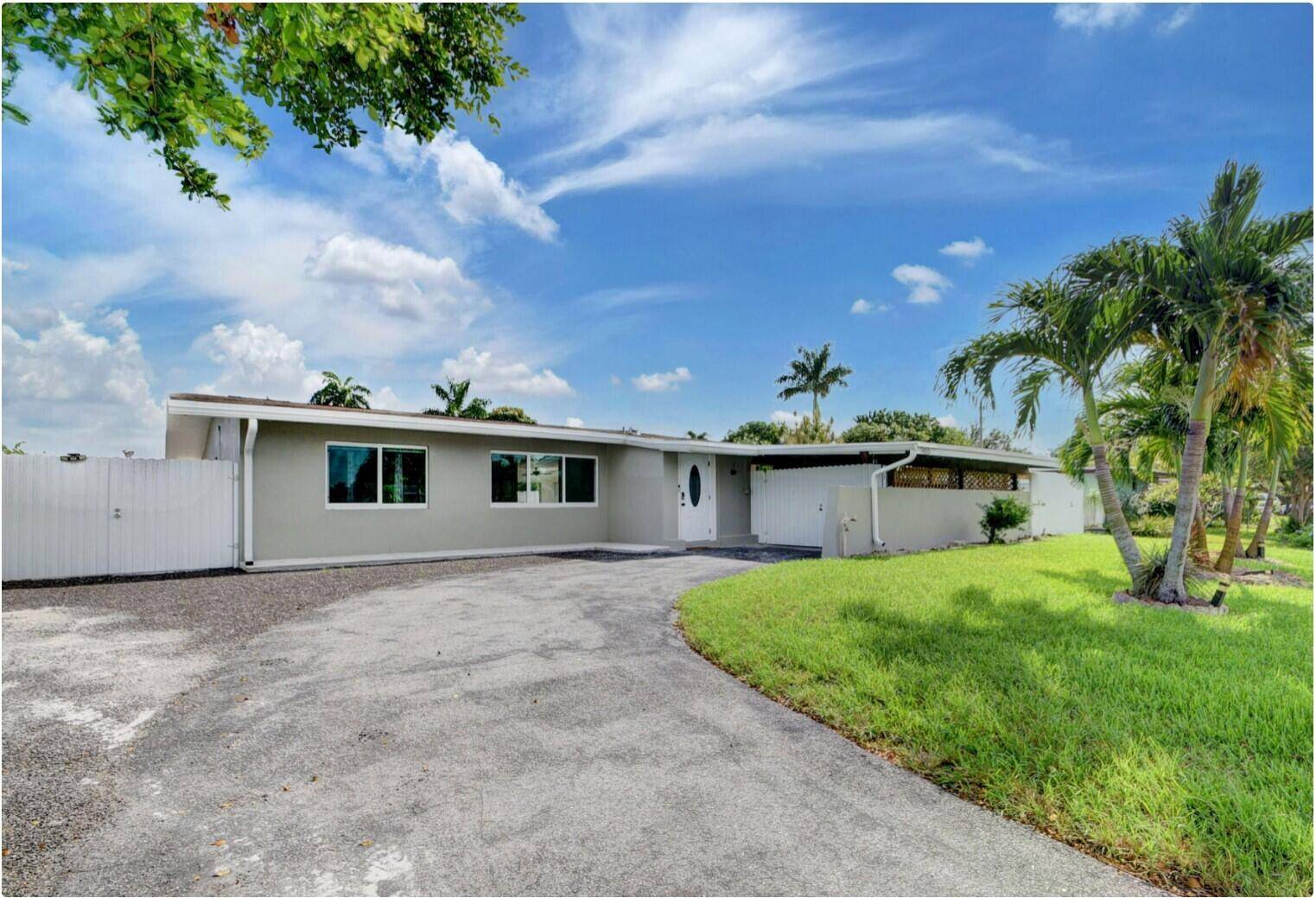 Royal Palm Beach, FL 33411,965 Orchid DR