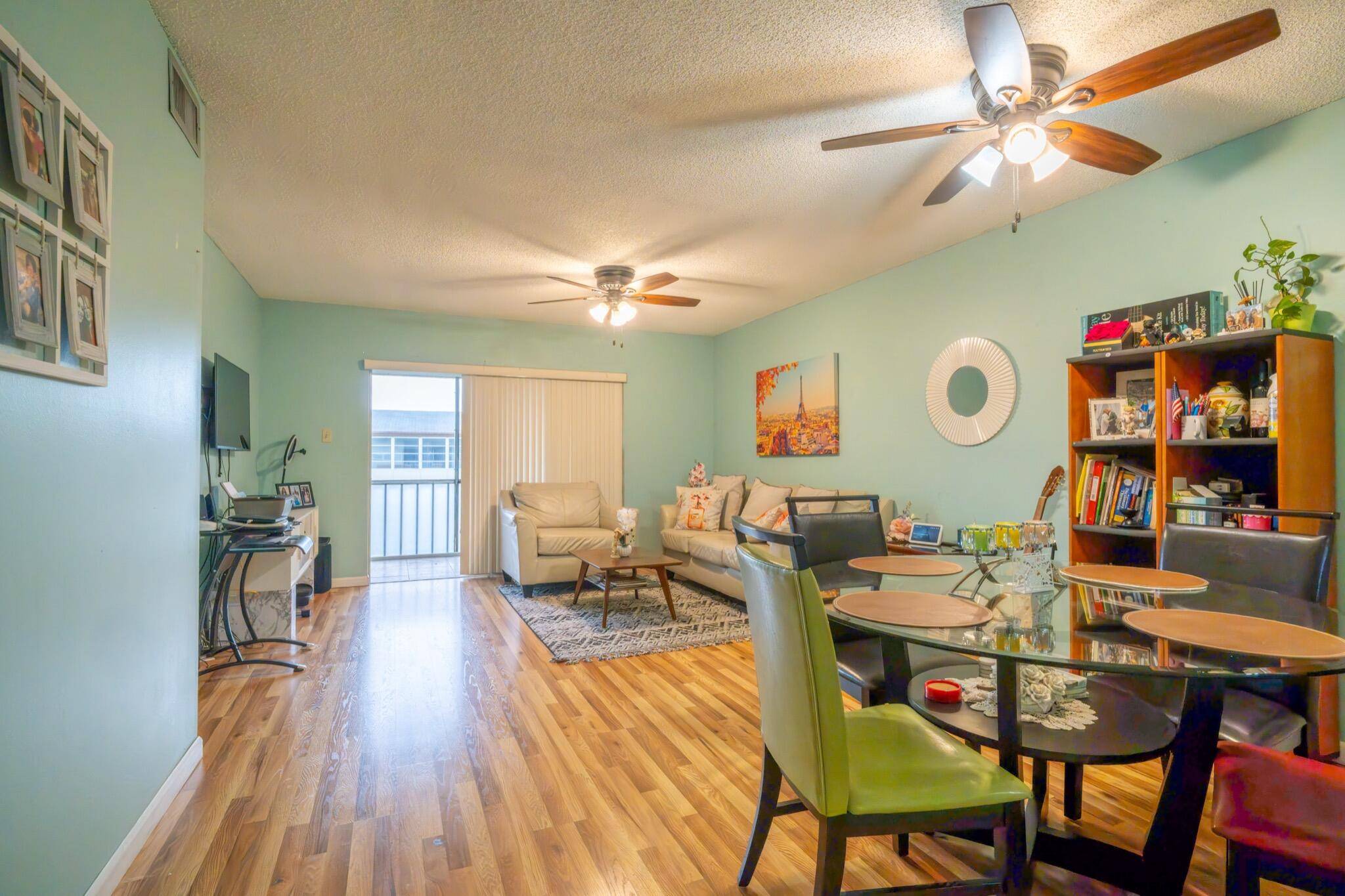 Margate, FL 33063,7300 NW 5th PL 203