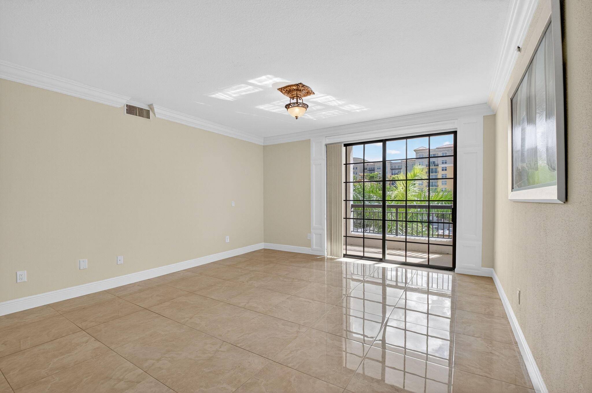 Boca Raton, FL 33432,233 S Federal Hwy 409 HWY 409